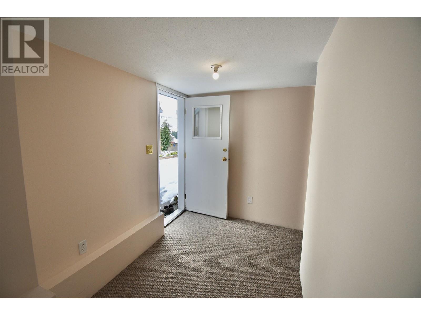 545 Sargent Road, Gibsons, British Columbia  V0N 1V9 - Photo 29 - R2804776