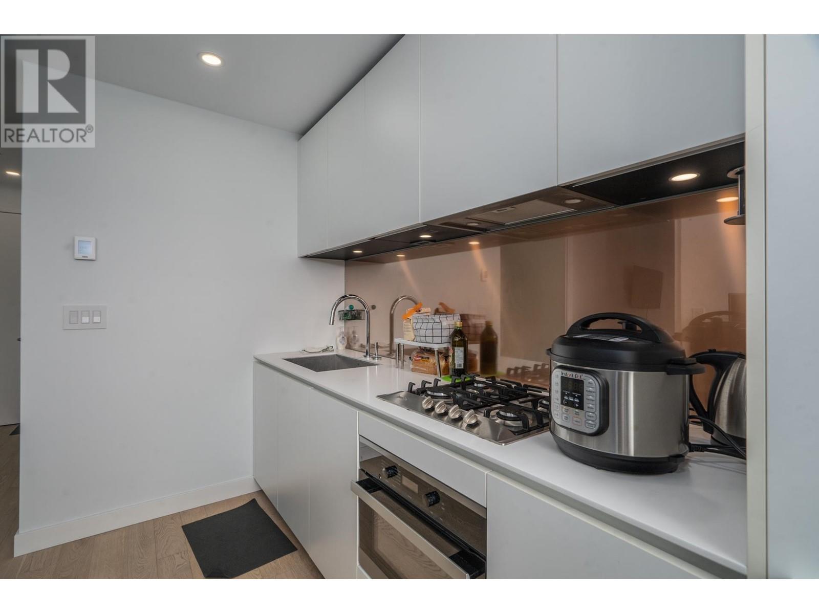 2611 1480 Howe Street, Vancouver, British Columbia  V6Z 0G5 - Photo 11 - R2804988
