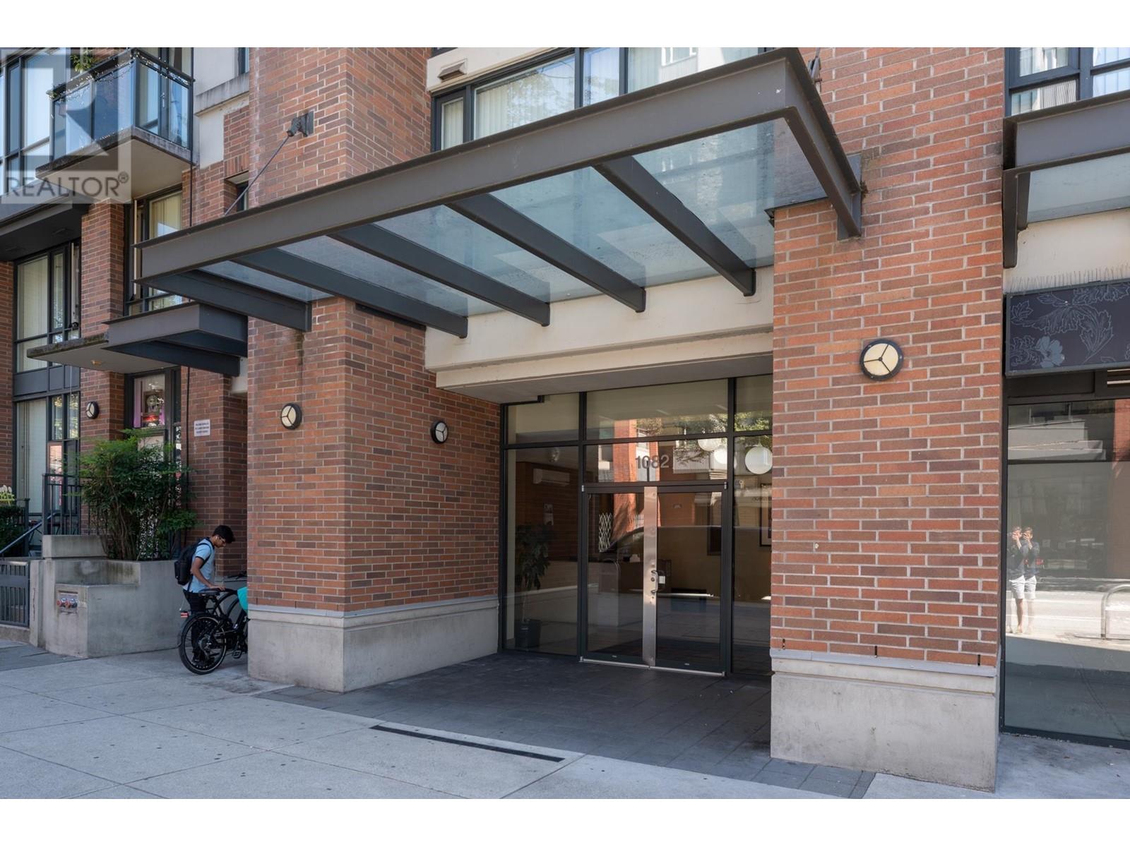 908 1082 Seymour Street, Vancouver, British Columbia  V6B 1X9 - Photo 3 - R2805009