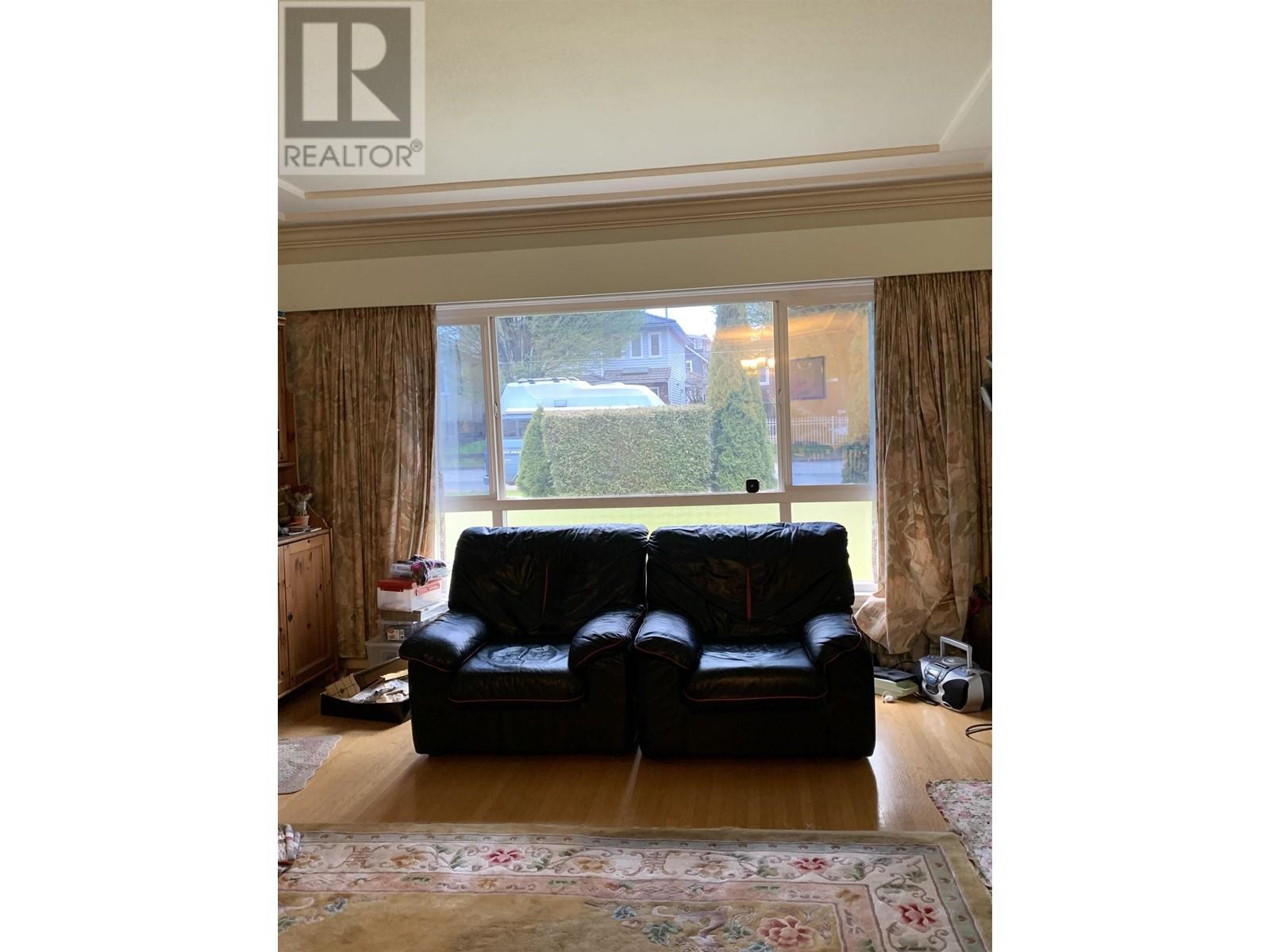 1723 E 33rd Avenue, Vancouver, British Columbia  V5N 3E3 - Photo 3 - R2804891