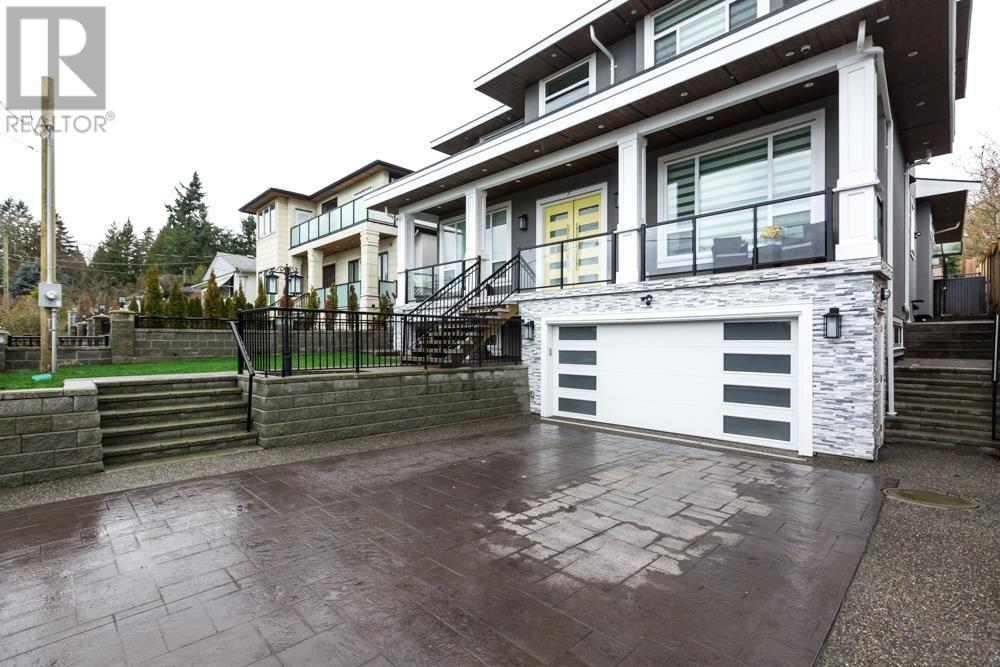 4069 Clinton Street, Burnaby, British Columbia  V5J 2K4 - Photo 3 - R2805021