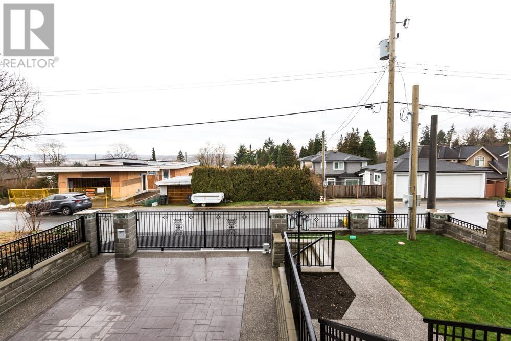 4069 Clinton Street, Burnaby, British Columbia  V5J 2K4 - Photo 5 - R2805021