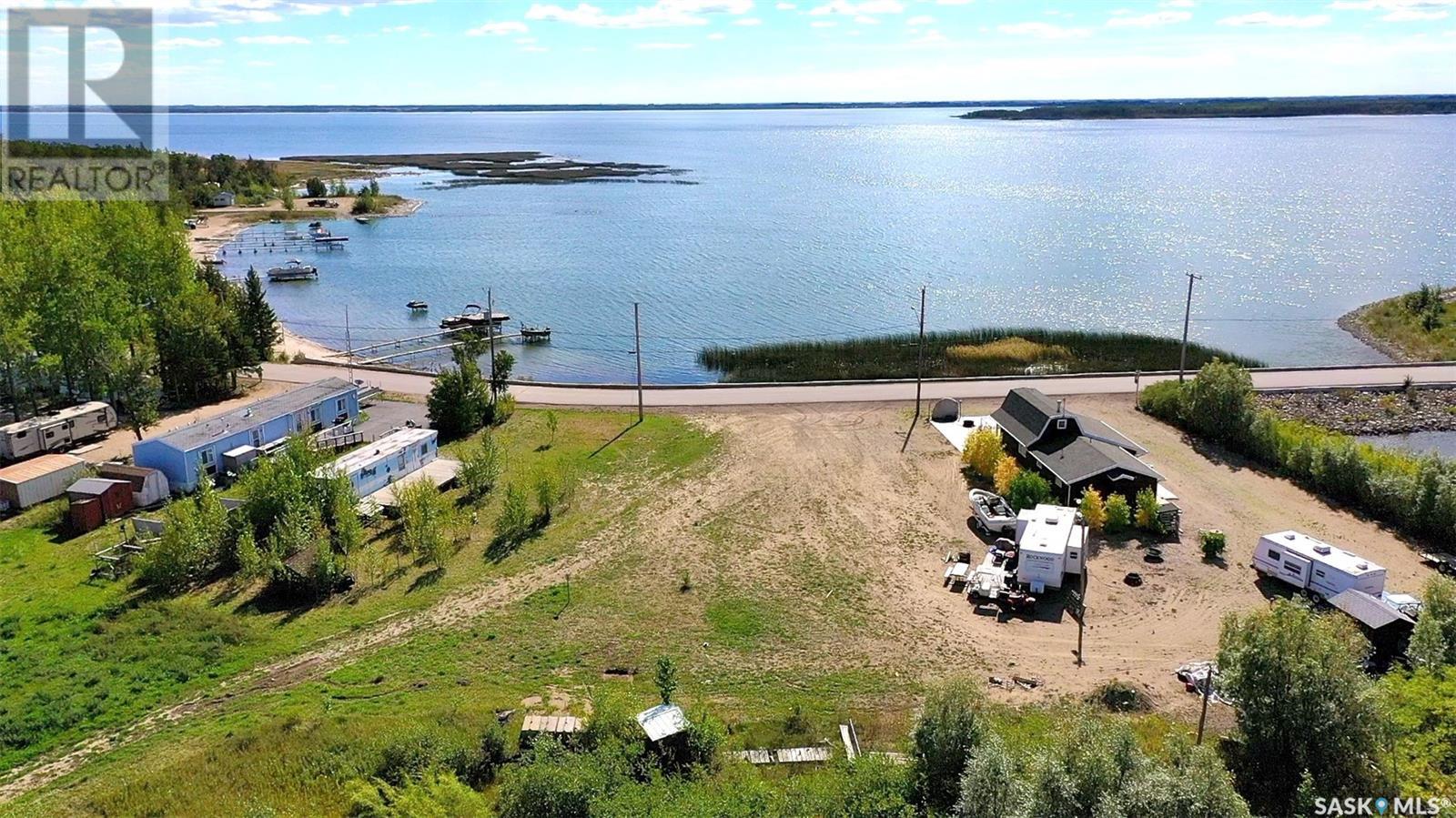 24 Lakeshore Drive, Fishing Lake, Saskatchewan  S0A 1Y0 - Photo 17 - SK939157