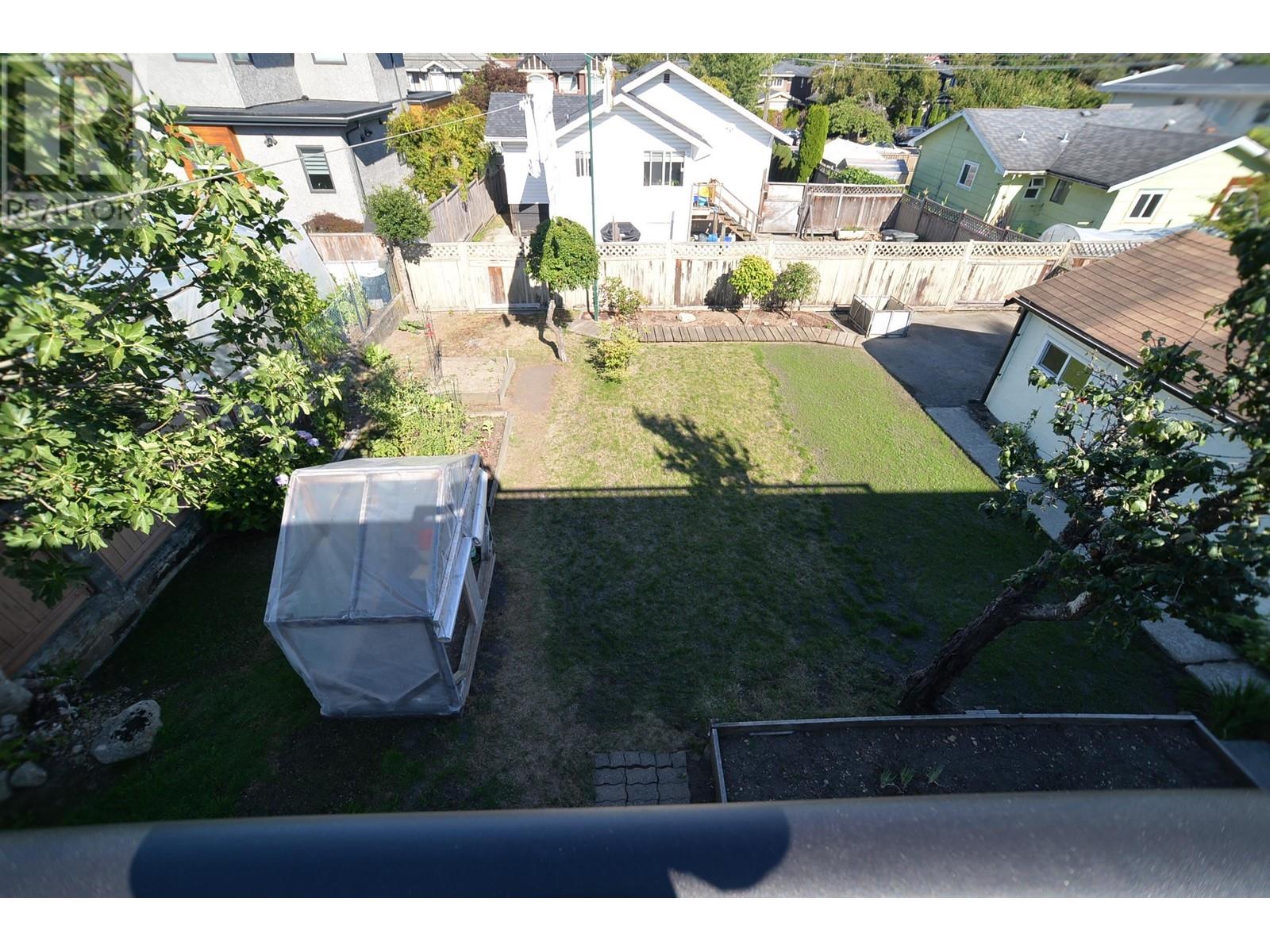 926 Grove Avenue, Burnaby, British Columbia  V5B 4G7 - Photo 36 - R2805296