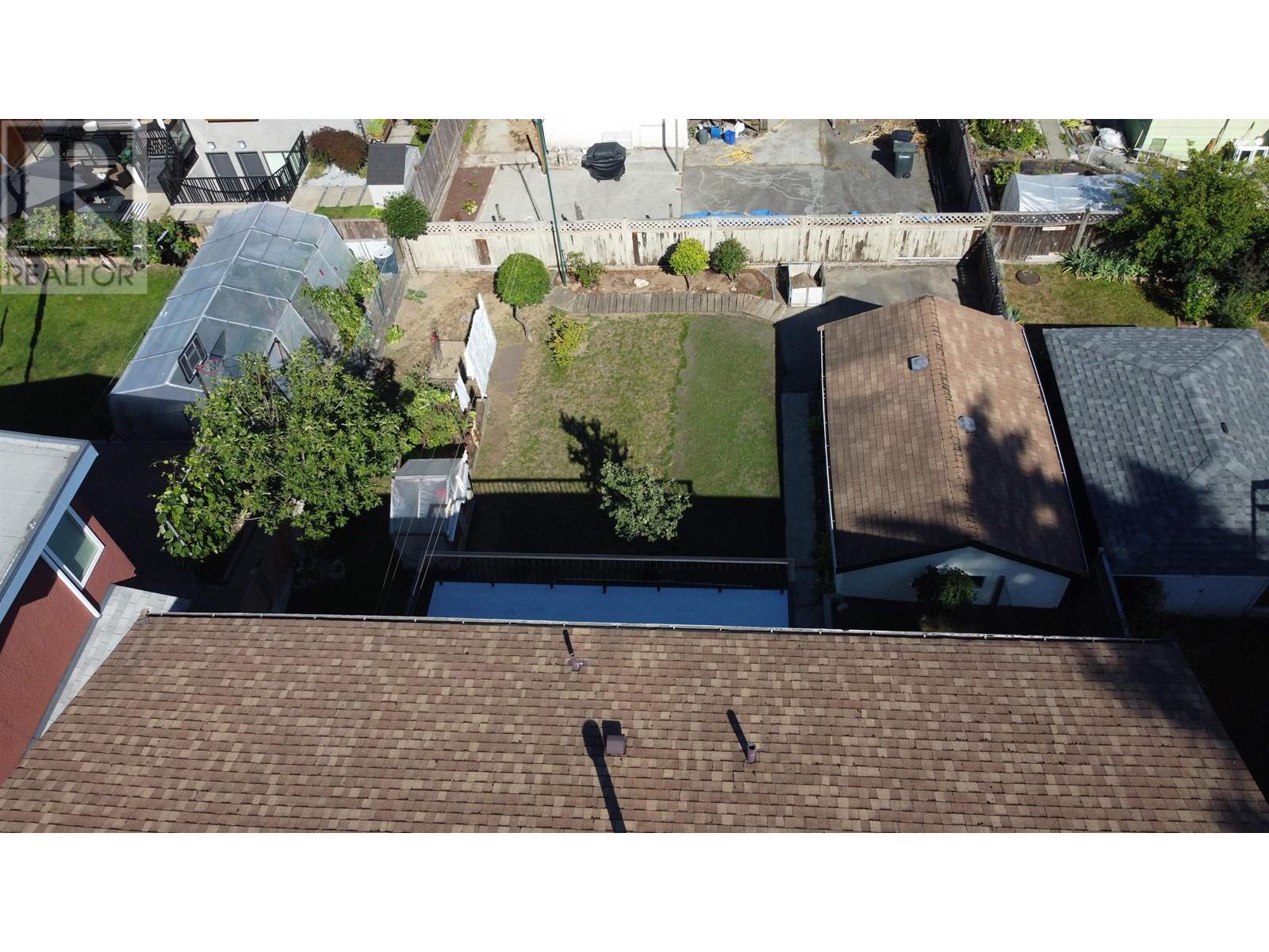 926 Grove Avenue, Burnaby, British Columbia  V5B 4G7 - Photo 35 - R2805296