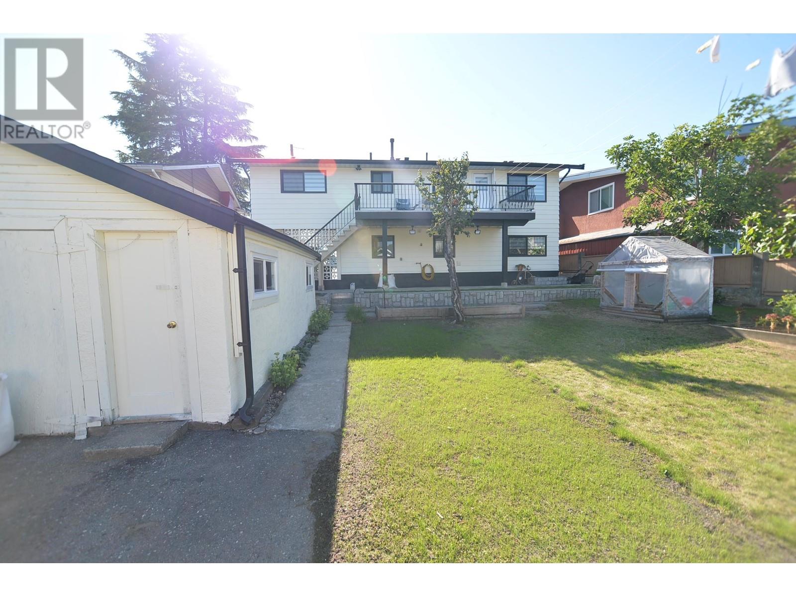 926 Grove Avenue, Burnaby, British Columbia  V5B 4G7 - Photo 37 - R2805296