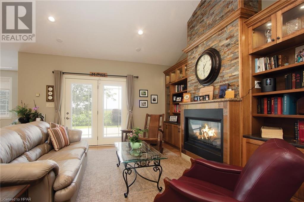 6055 Fischer Road, Mitchell, Ontario  N0K 1N0 - Photo 6 - 40465538