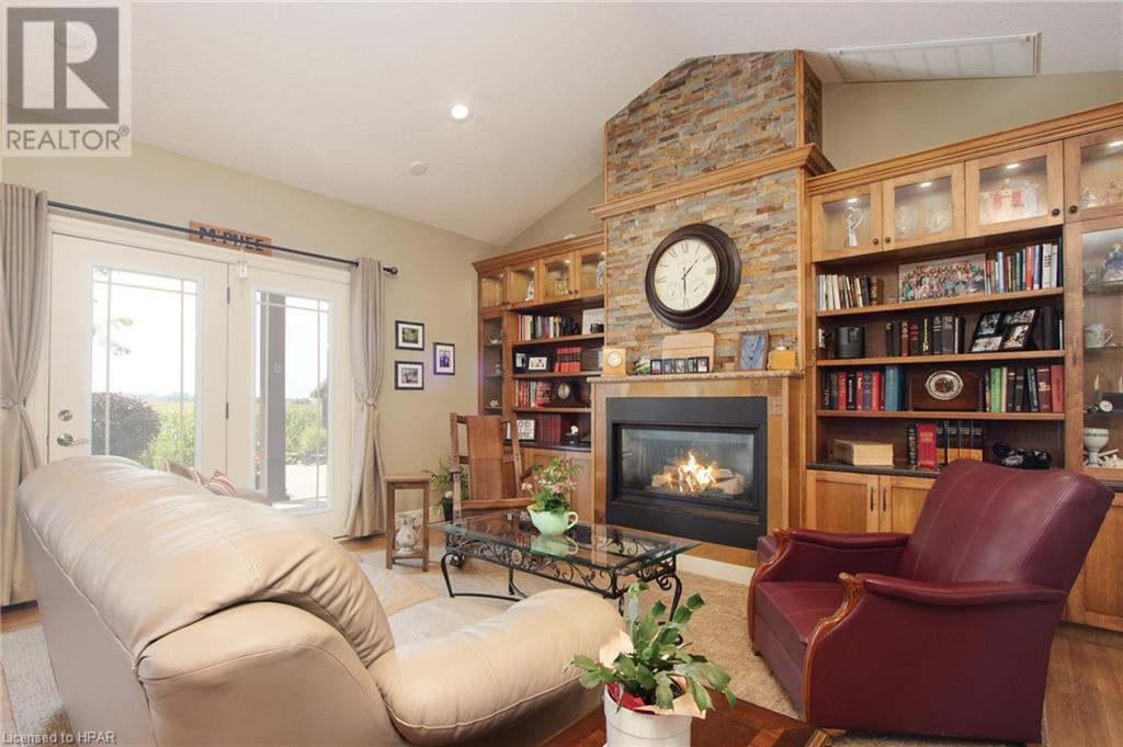 6055 Fischer Road, Mitchell, Ontario  N0K 1N0 - Photo 7 - 40465538