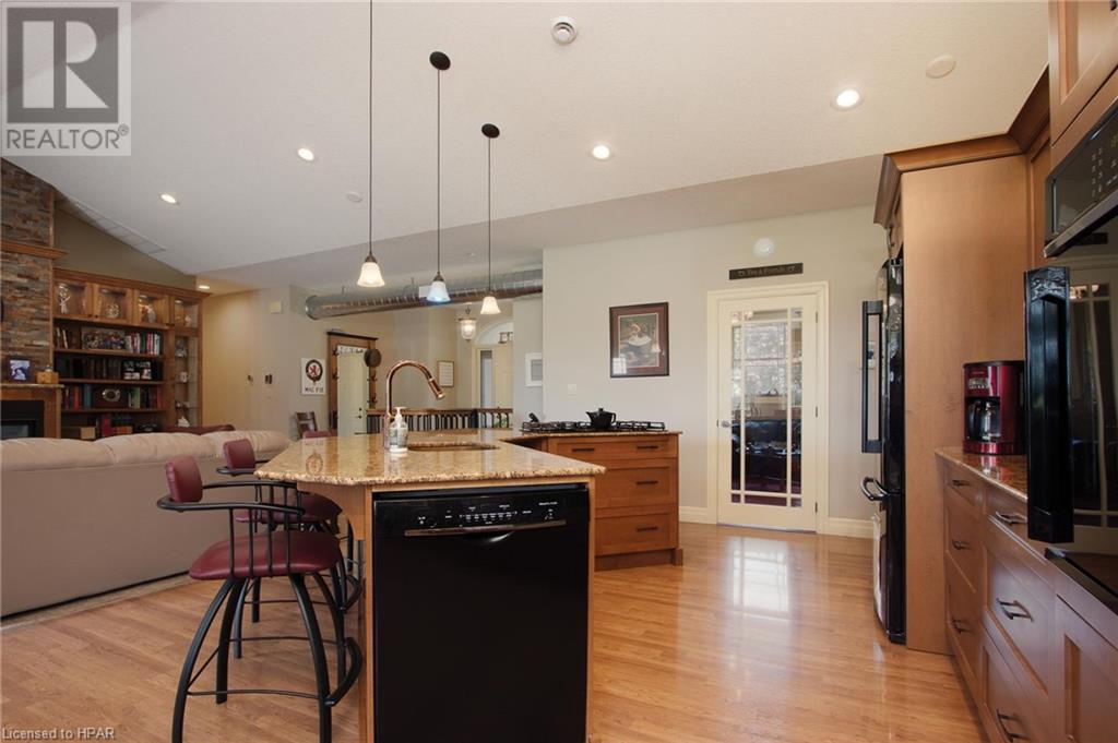 6055 Fischer Road, Mitchell, Ontario  N0K 1N0 - Photo 9 - 40465538