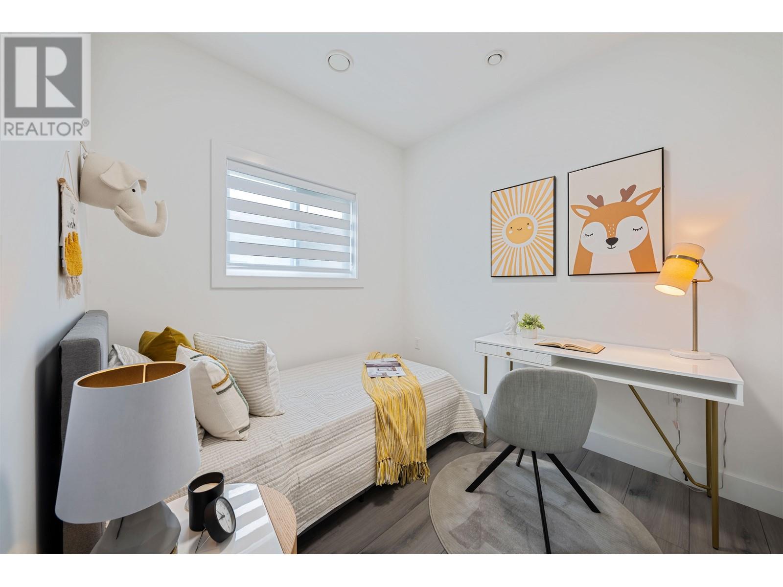 1 4677 Canada Way, Burnaby, British Columbia  V5G 1K8 - Photo 15 - R2787547