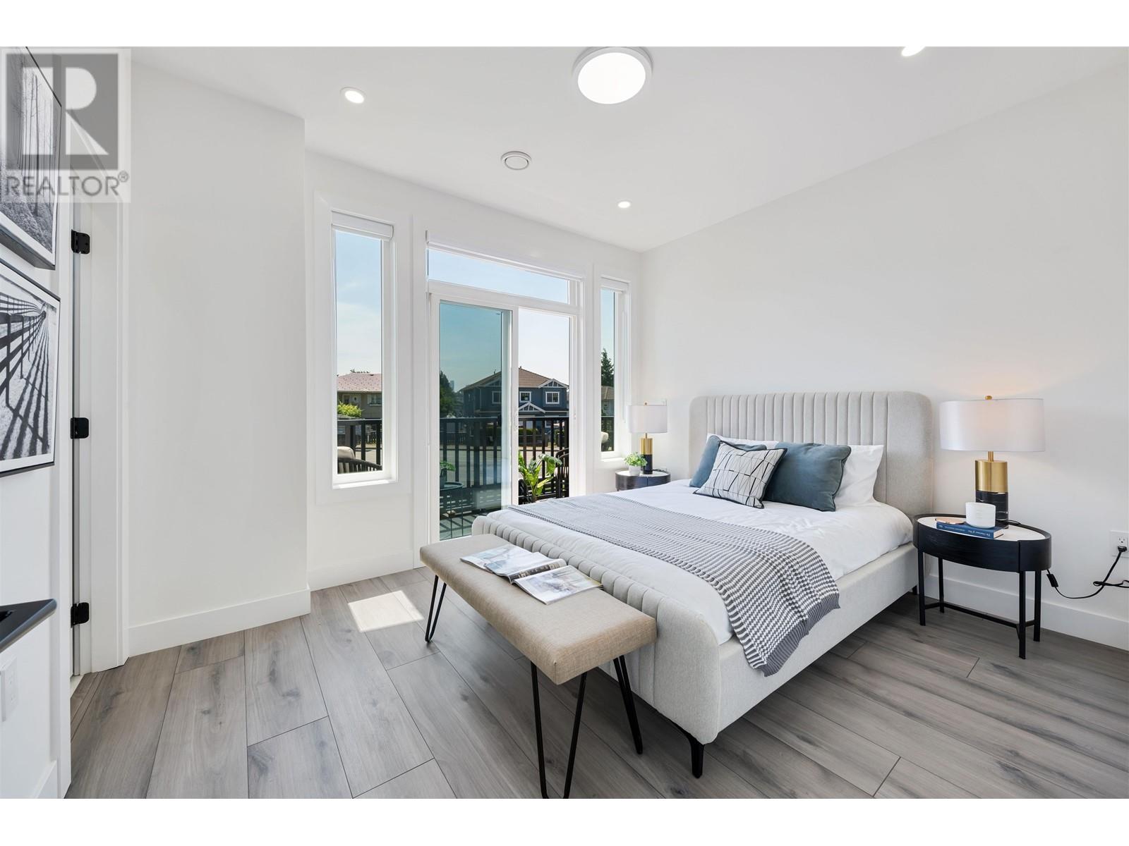 1 4677 Canada Way, Burnaby, British Columbia  V5G 1K8 - Photo 12 - R2787547