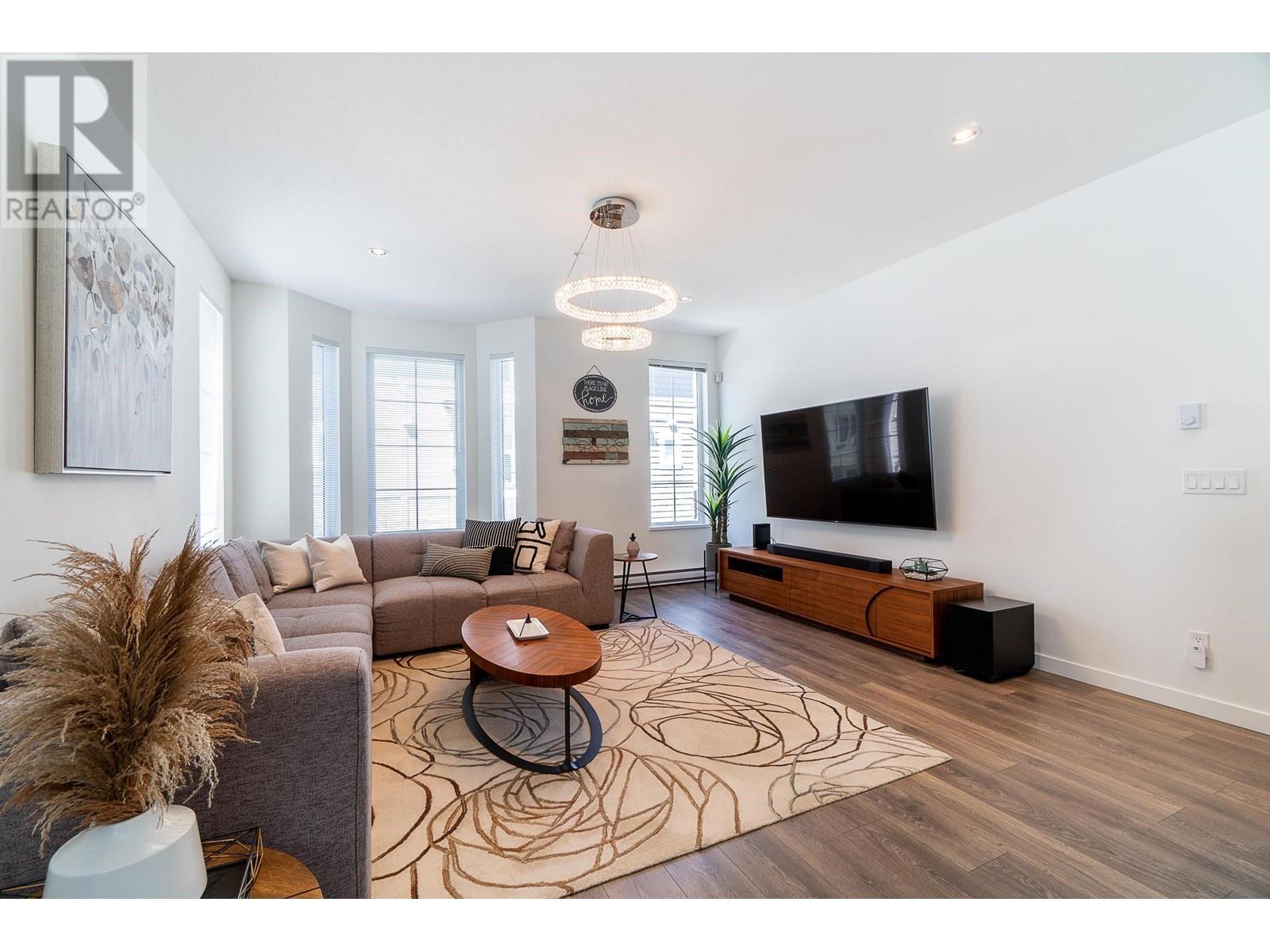7 2560 Pitt River Road, Port Coquitlam, British Columbia  V3C 0G6 - Photo 8 - R2805195