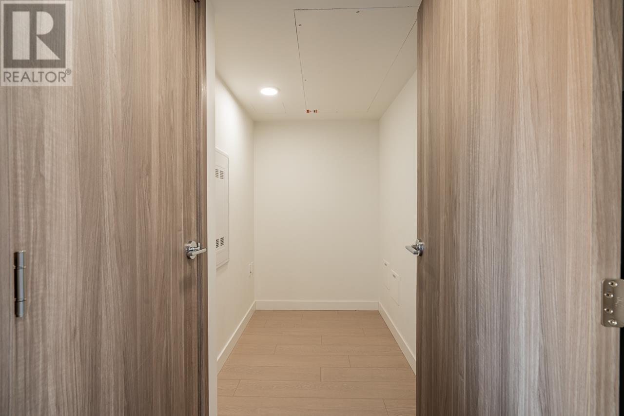 816 433 Sw Marine Drive, Vancouver, British Columbia  V5X 0H5 - Photo 16 - R2805384