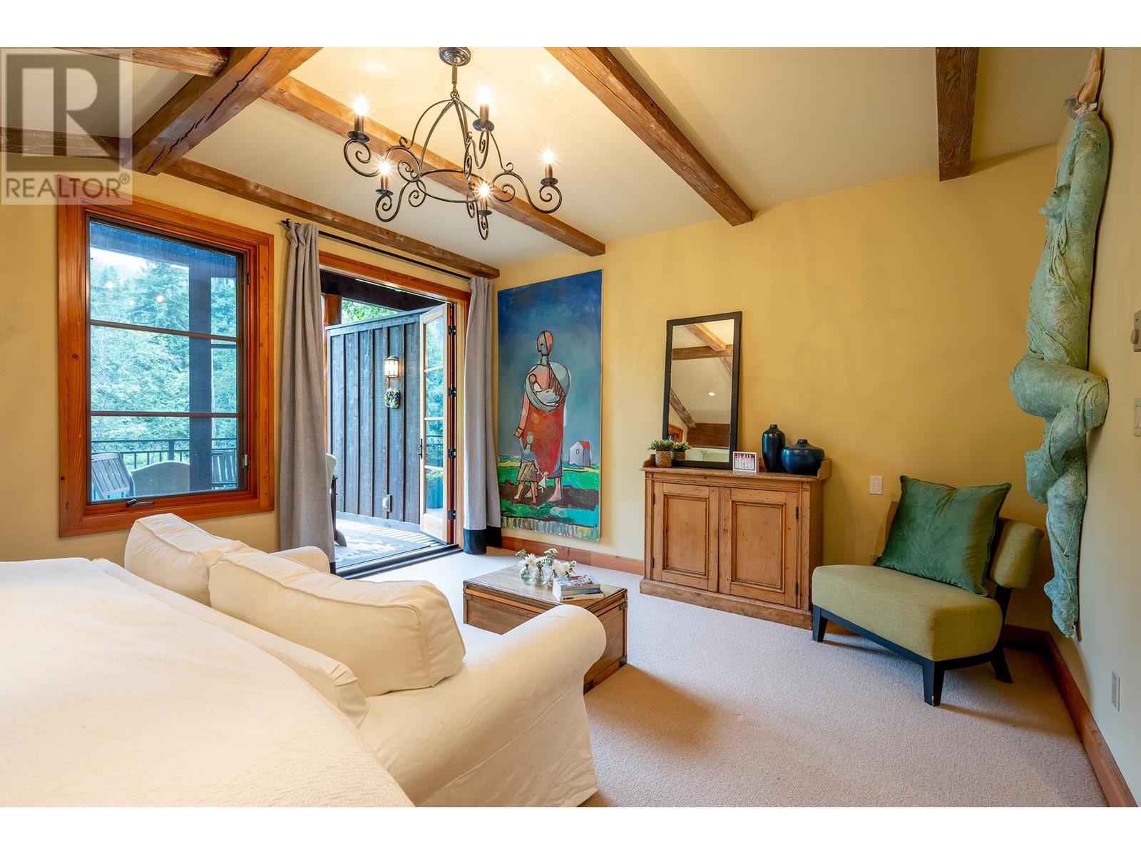 2150 Lake Placid Road, Whistler, British Columbia  V8E 0B2 - Photo 12 - R2802609