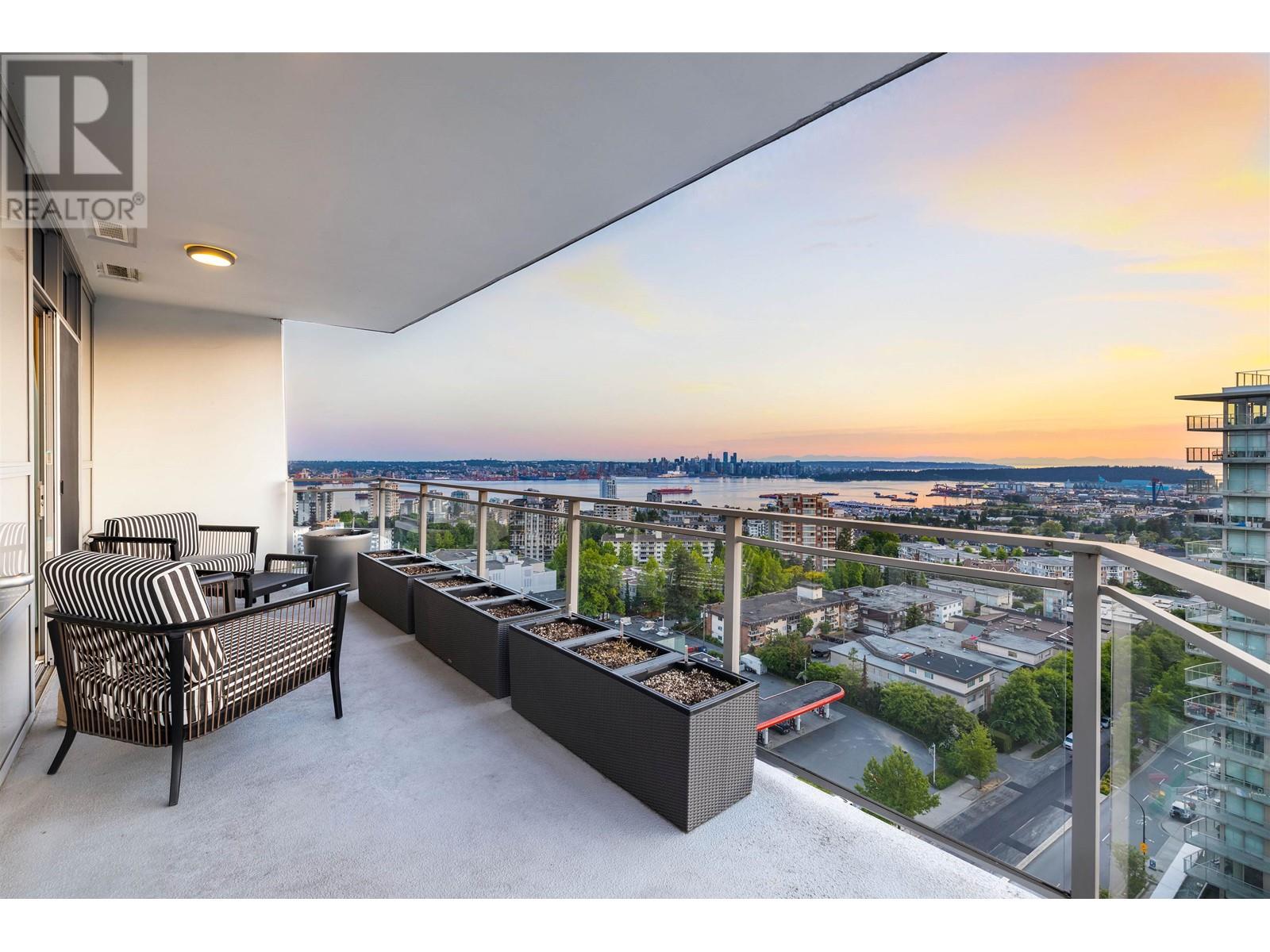 1507 112 E 13TH STREET, north vancouver, British Columbia