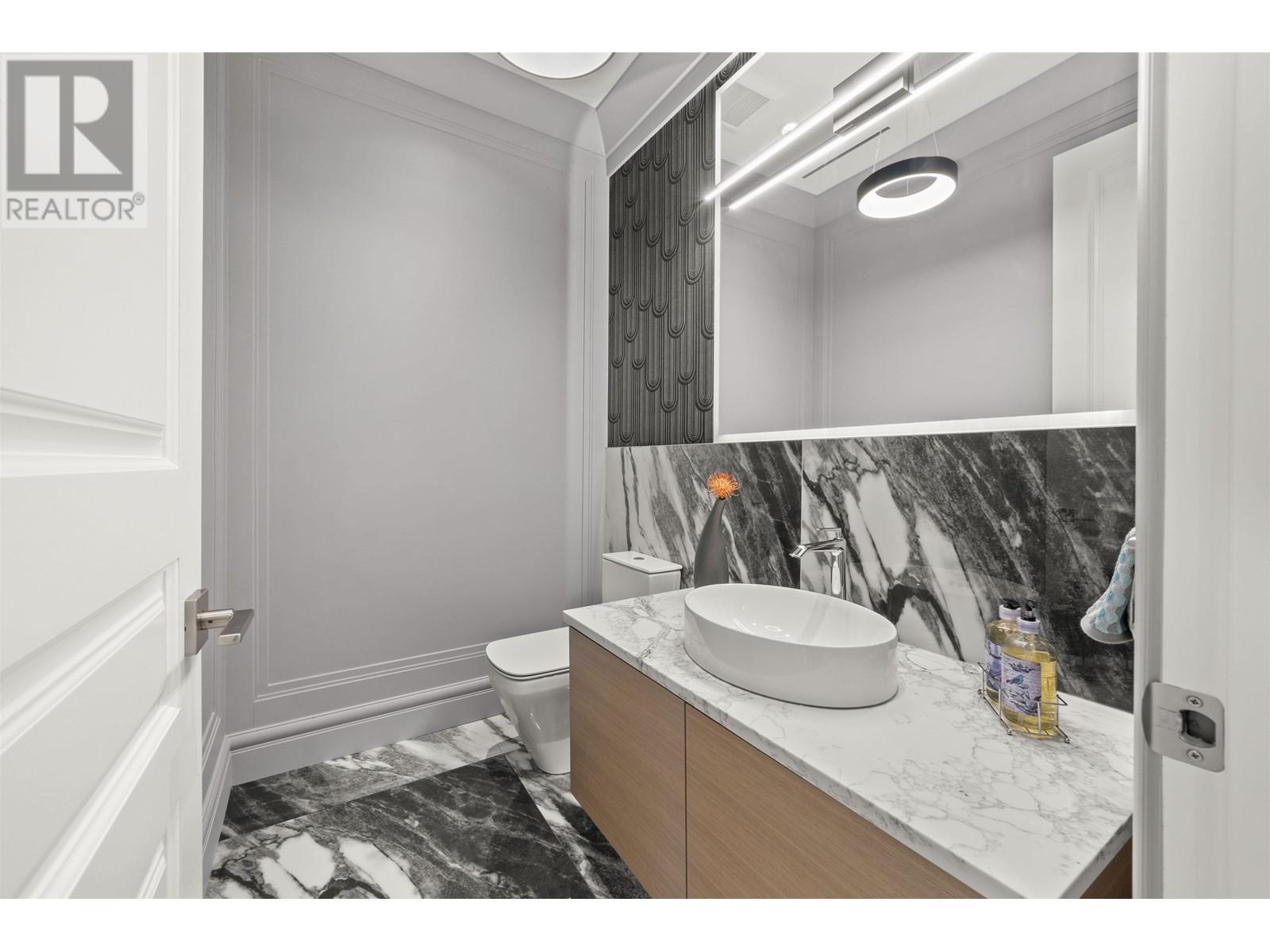 8080 Alanmore Place, Richmond, British Columbia  V7C 2B7 - Photo 19 - R2805652