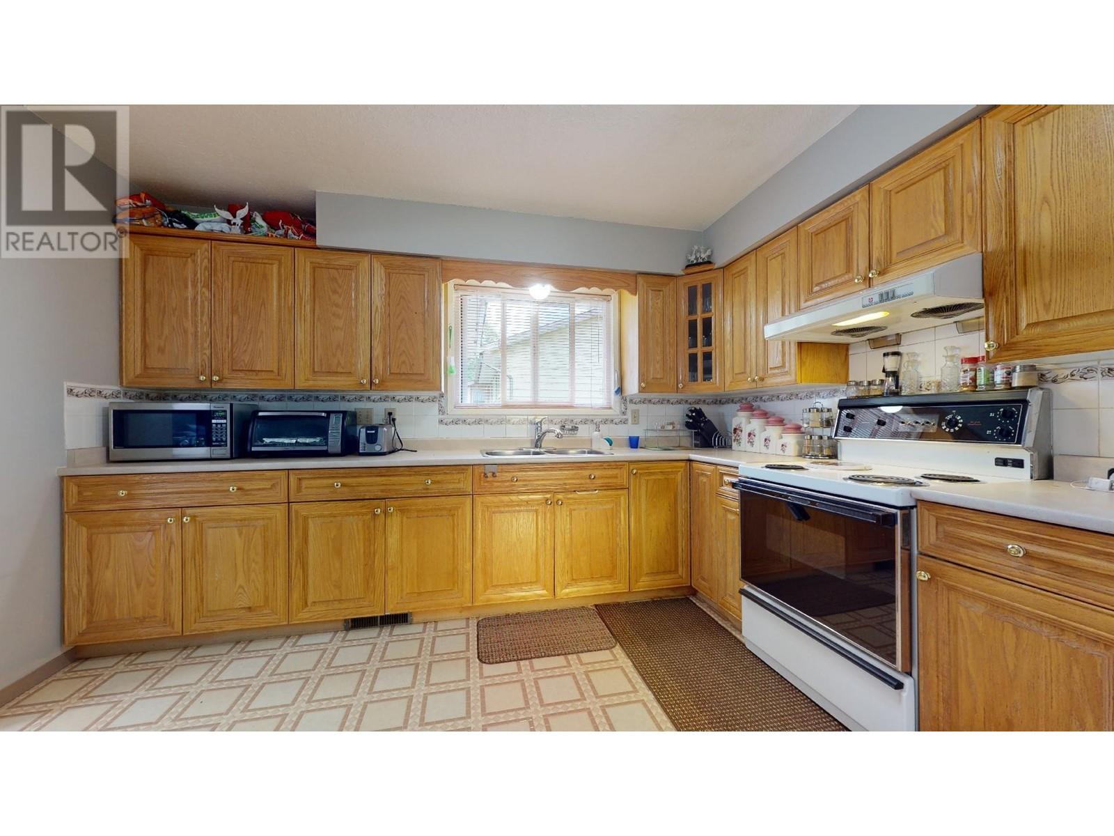 38299 Juniper Crescent, Squamish, British Columbia  V8B 0W6 - Photo 12 - R2805658