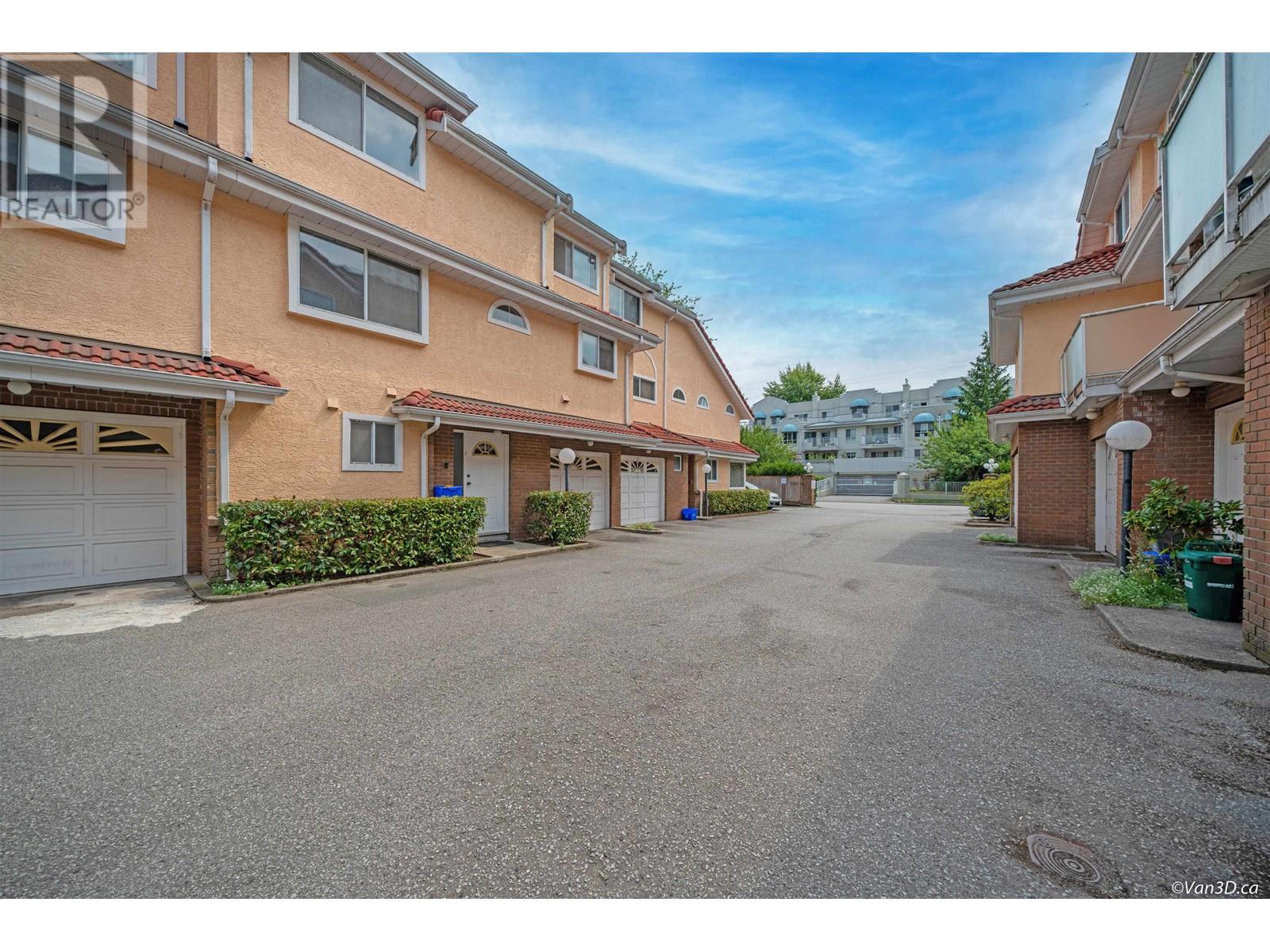 2 8651 General Currie Road, Richmond, British Columbia  V6Y 1M3 - Photo 2 - R2805112