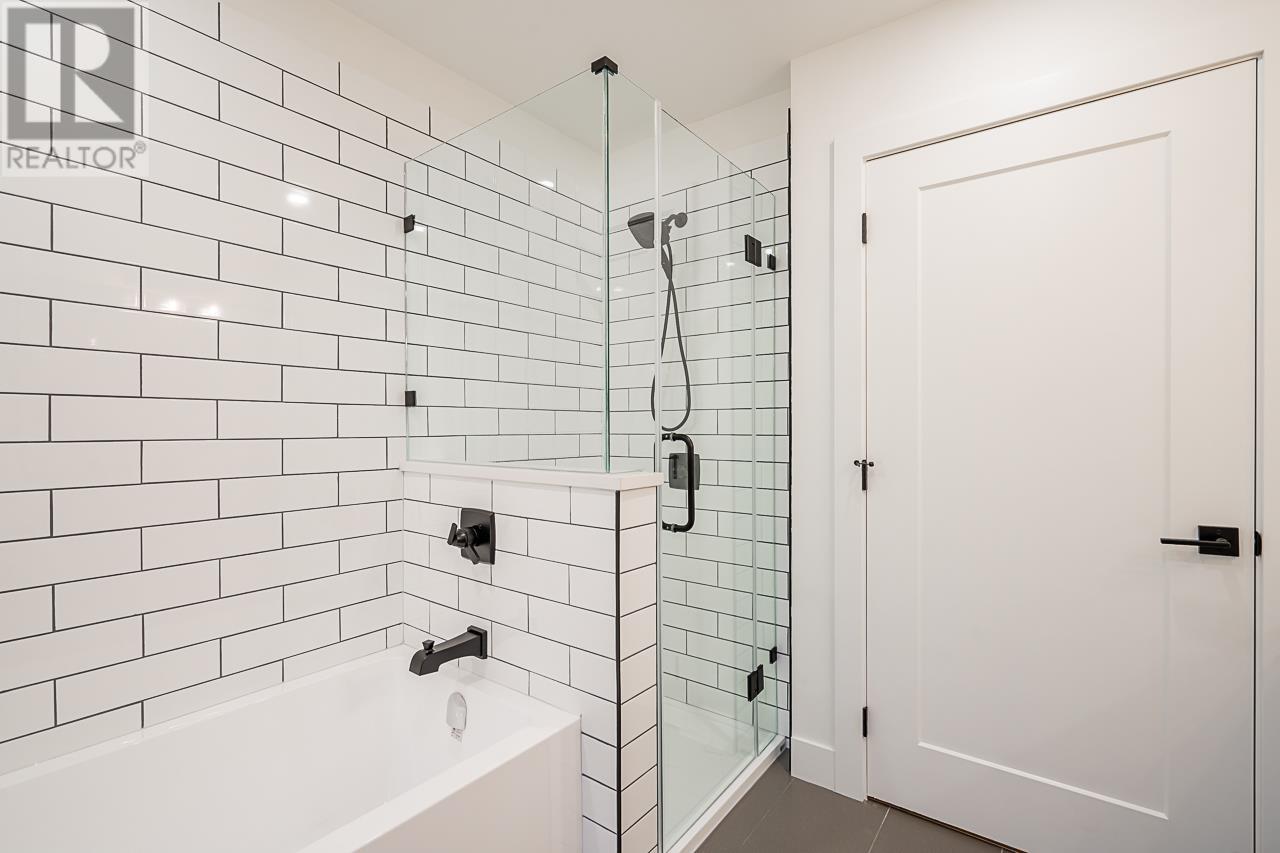 1 1166 Rossland Street, Vancouver, British Columbia  V5K 4A1 - Photo 14 - R2805700