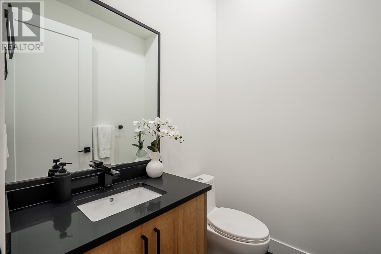 1 1166 Rossland Street, Vancouver, British Columbia  V5K 4A1 - Photo 6 - R2805700