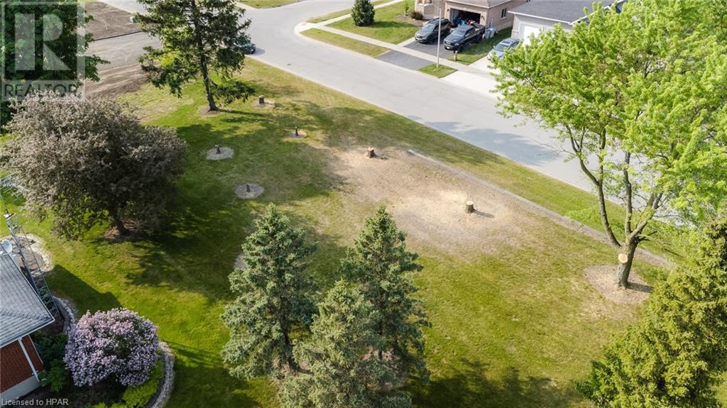 190 Napier Street, Mitchell, Ontario  N0K 1N0 - Photo 13 - 40464846