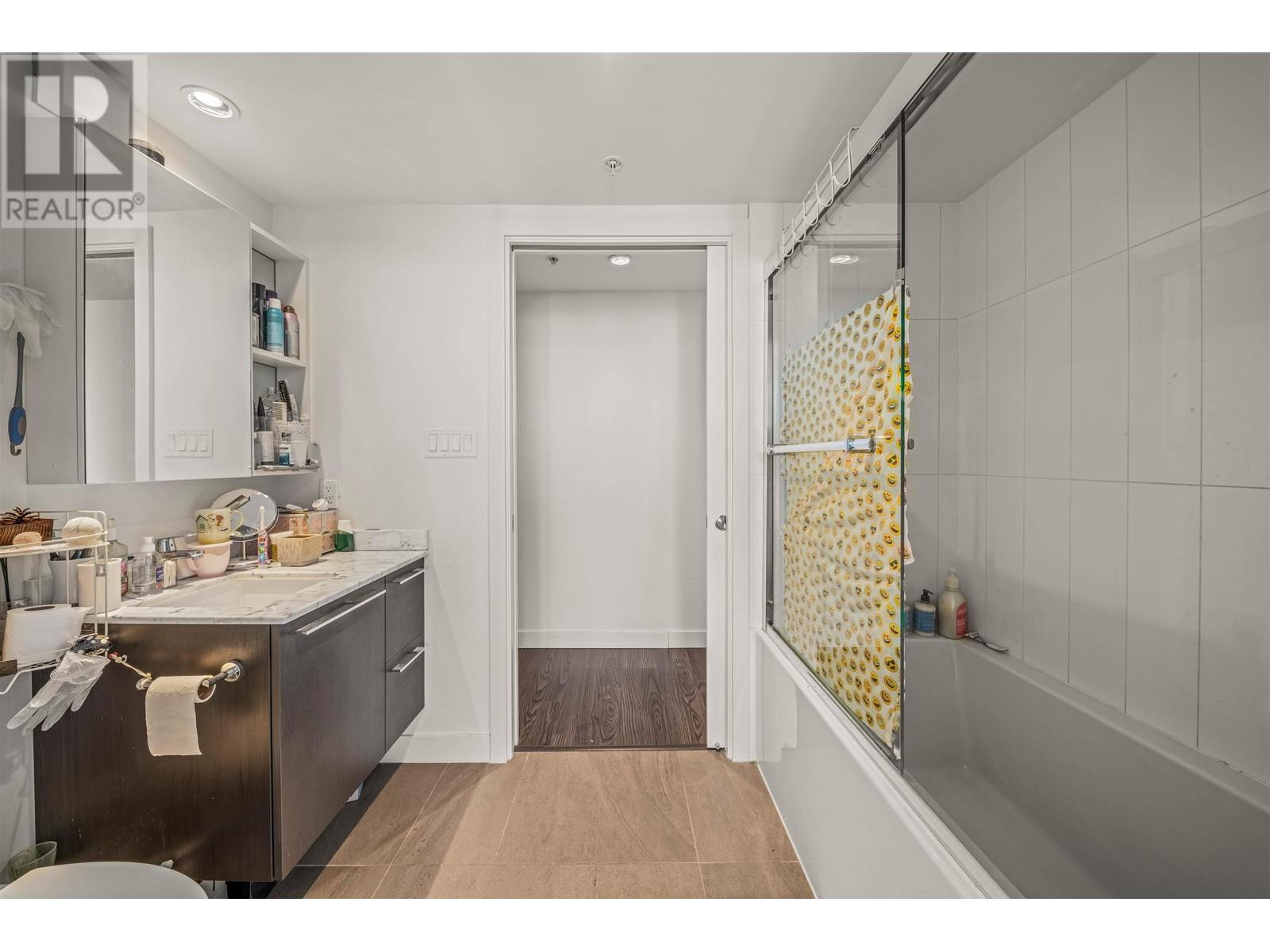 2702 8131 Nunavut Lane, Vancouver, British Columbia  V5X 0E2 - Photo 8 - R2805625