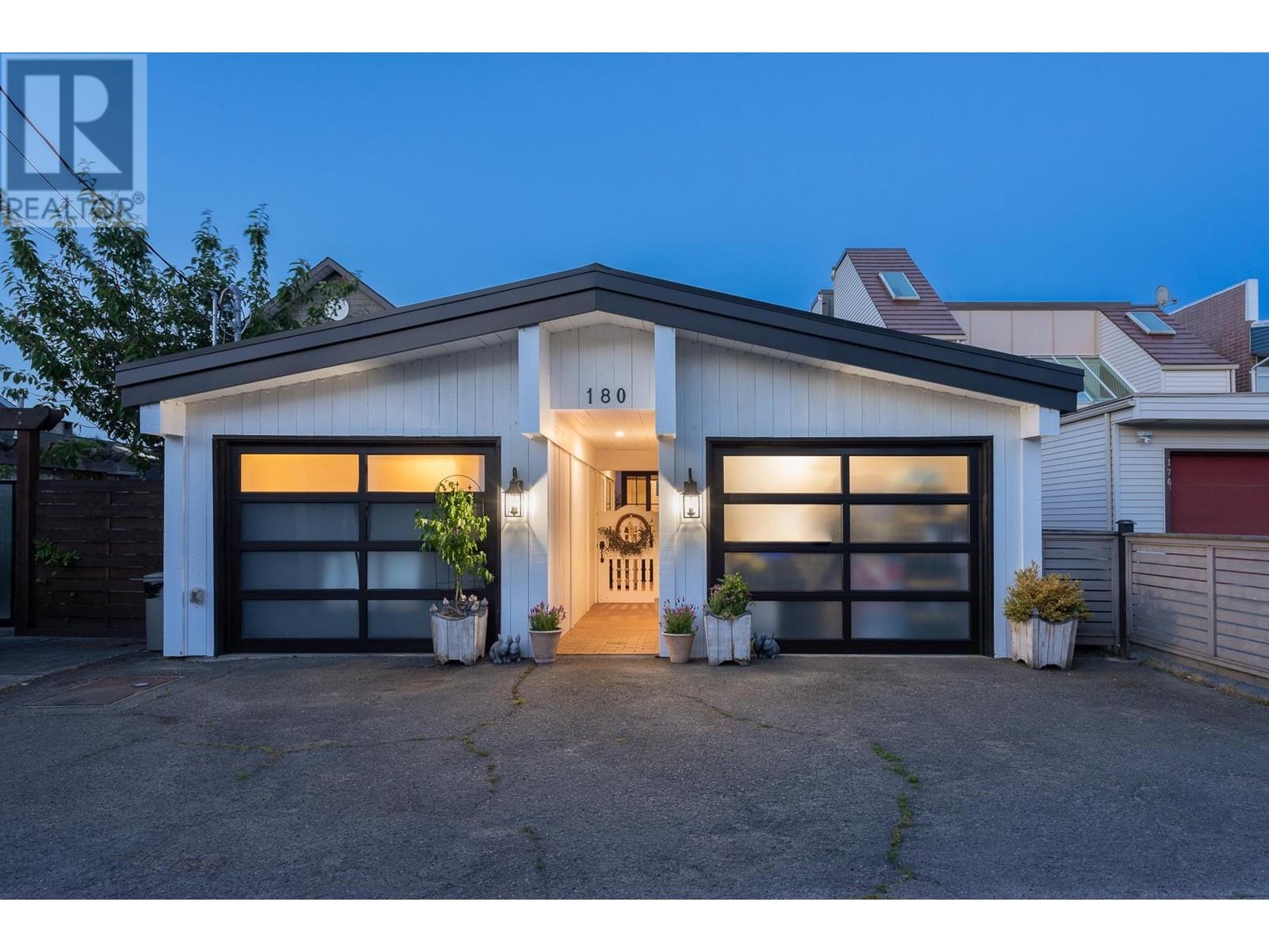 180 Centennial Parkway, Delta, British Columbia  V4L 1K5 - Photo 4 - R2805849