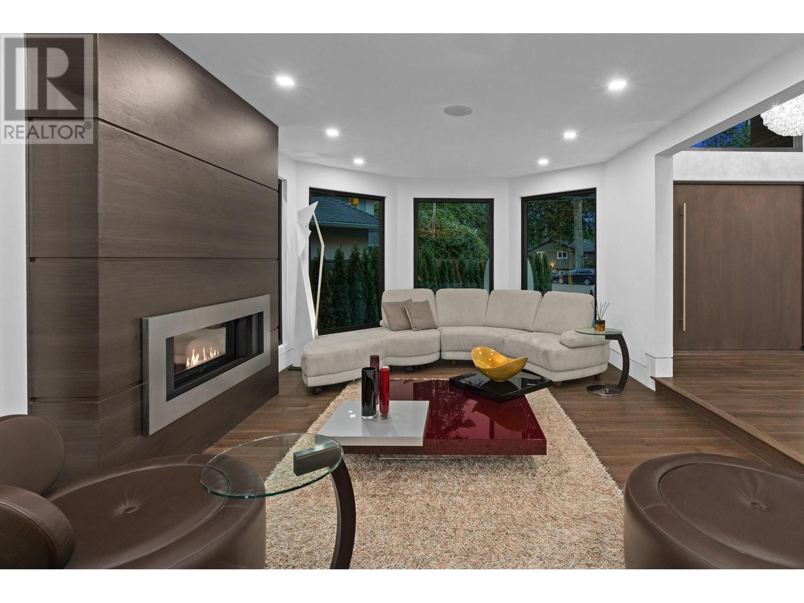 4577 Capilano Road, North Vancouver, British Columbia  V7R 4K2 - Photo 17 - R2805879