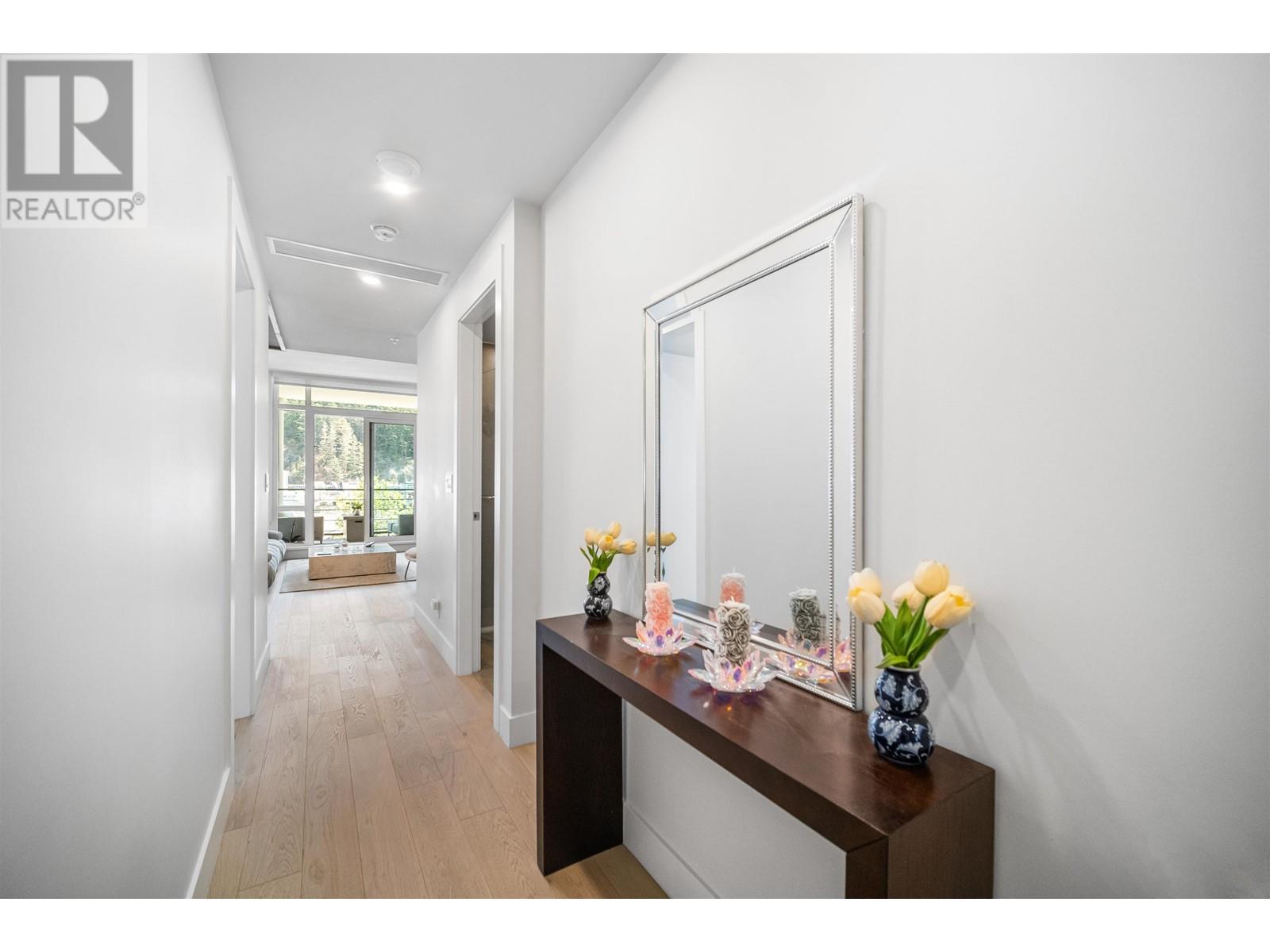 301 6697 Nelson Avenue, West Vancouver, British Columbia  V7W 2B2 - Photo 13 - R2805571