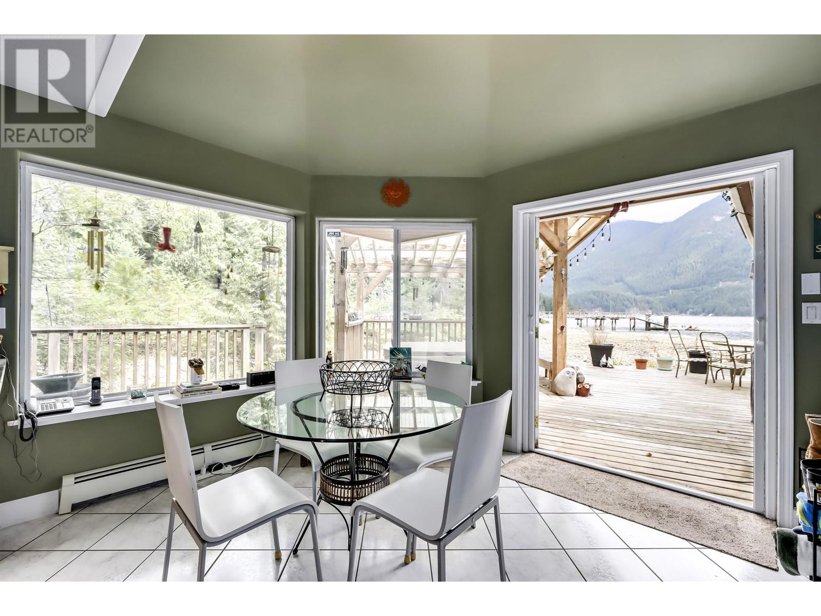 Lot 1 Orlohma Beach, North Vancouver, British Columbia  V0V 0V0 - Photo 14 - R2806060