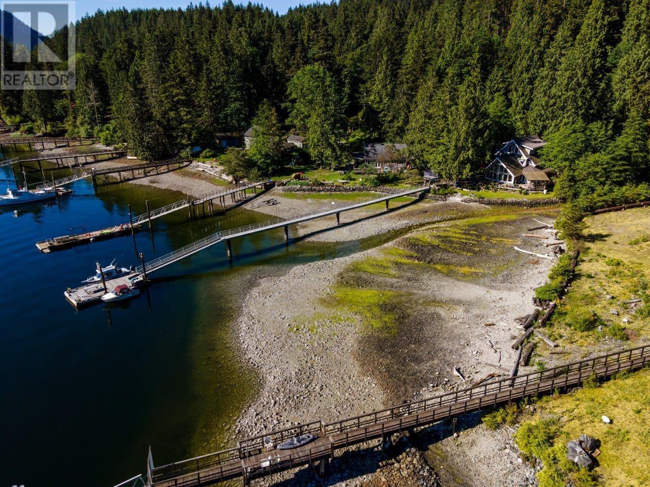 Lot 1 Orlohma Beach, North Vancouver, British Columbia  V0V 0V0 - Photo 40 - R2806060