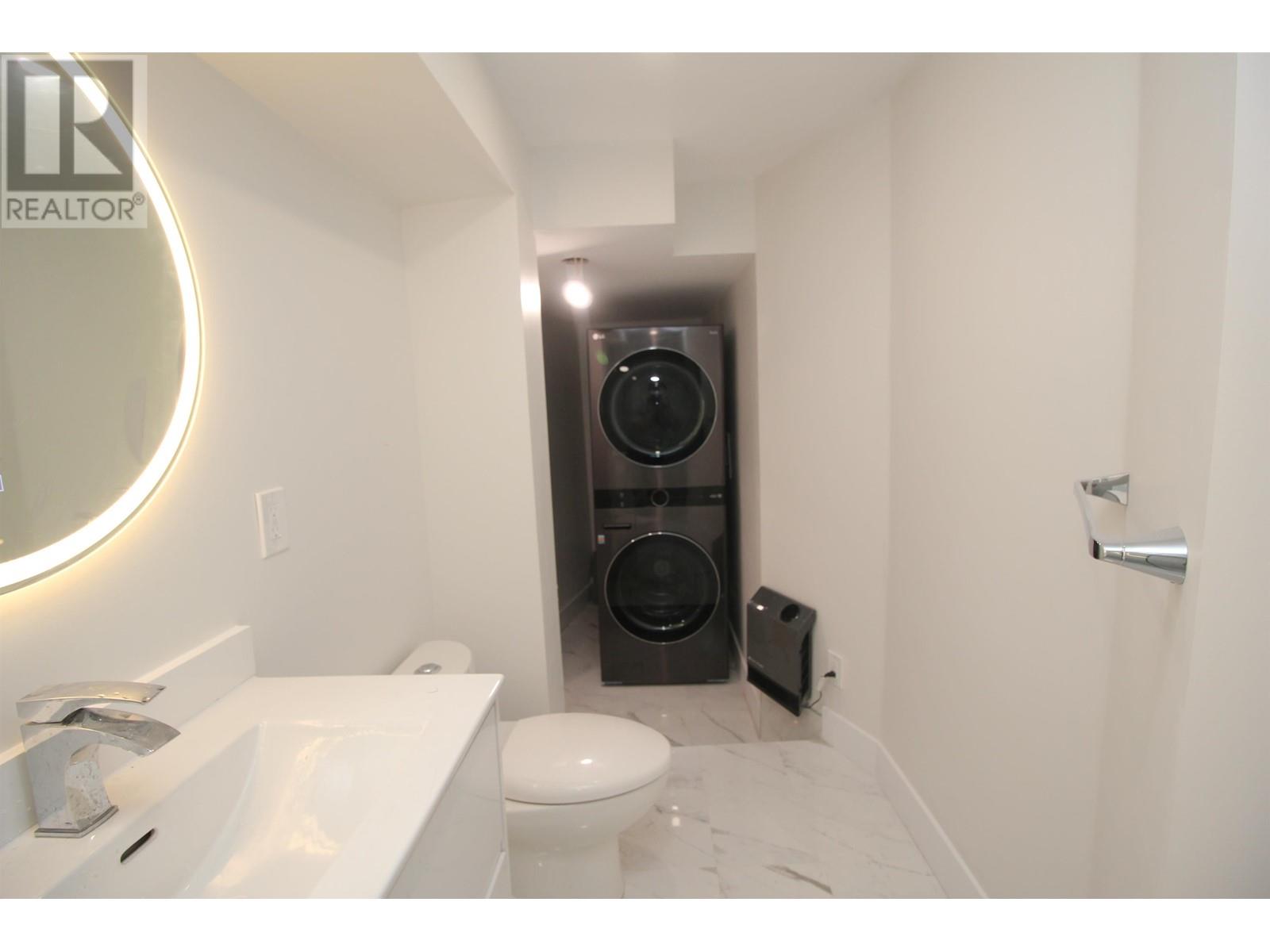 306 Sasamat Lane, North Vancouver, British Columbia  V7G 2S4 - Photo 18 - R2798836