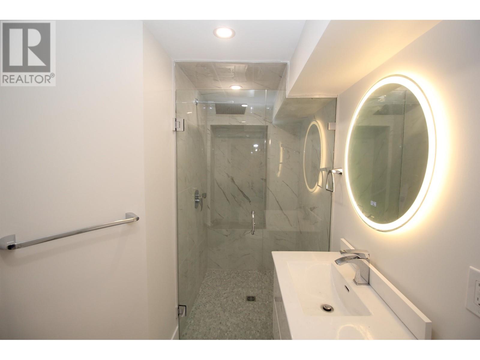 306 Sasamat Lane, North Vancouver, British Columbia  V7G 2S4 - Photo 17 - R2798836