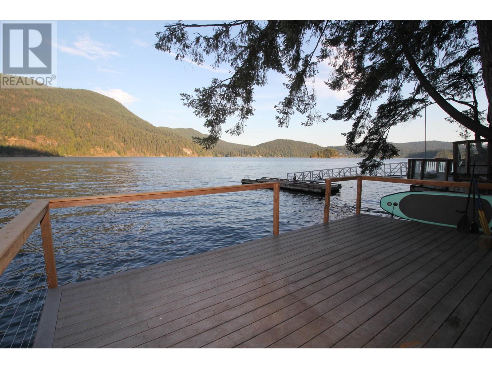 306 Sasamat Lane, North Vancouver, British Columbia  V7G 2S4 - Photo 25 - R2798836