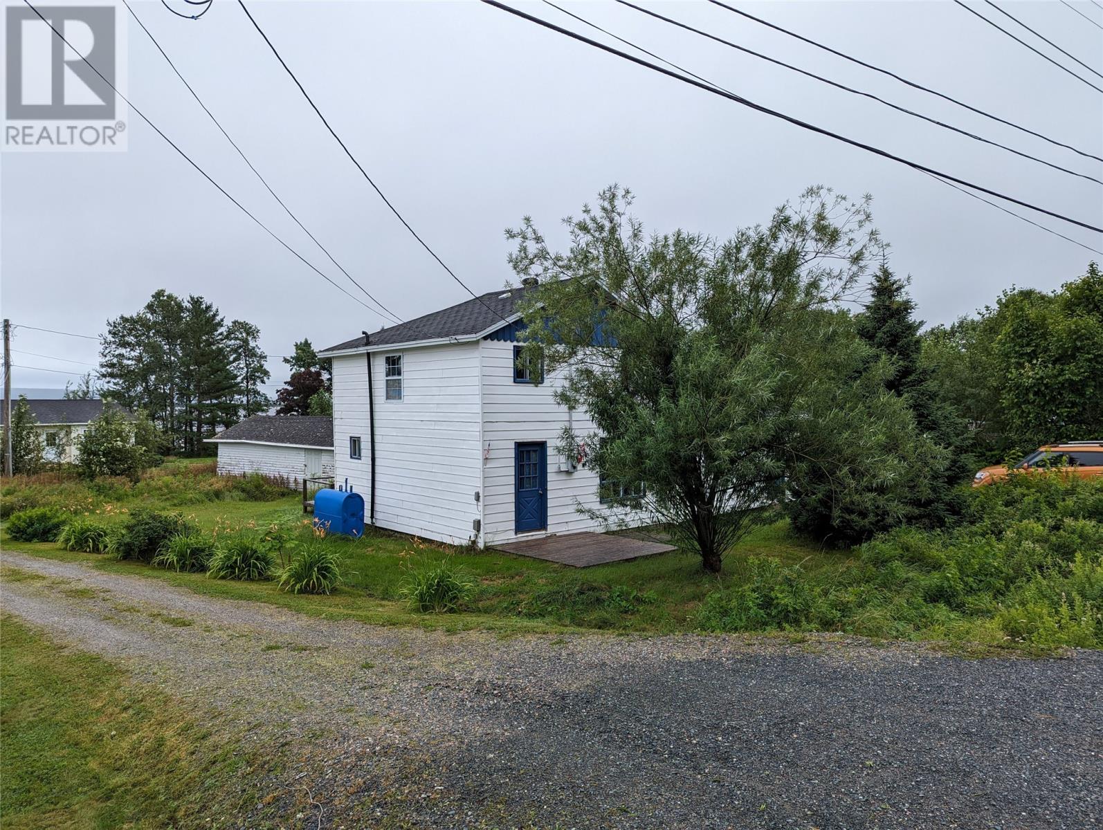 612 Jr Smallwood Boulevard, Gambo, Newfoundland & Labrador  A0G 1T0 - Photo 2 - 1262096