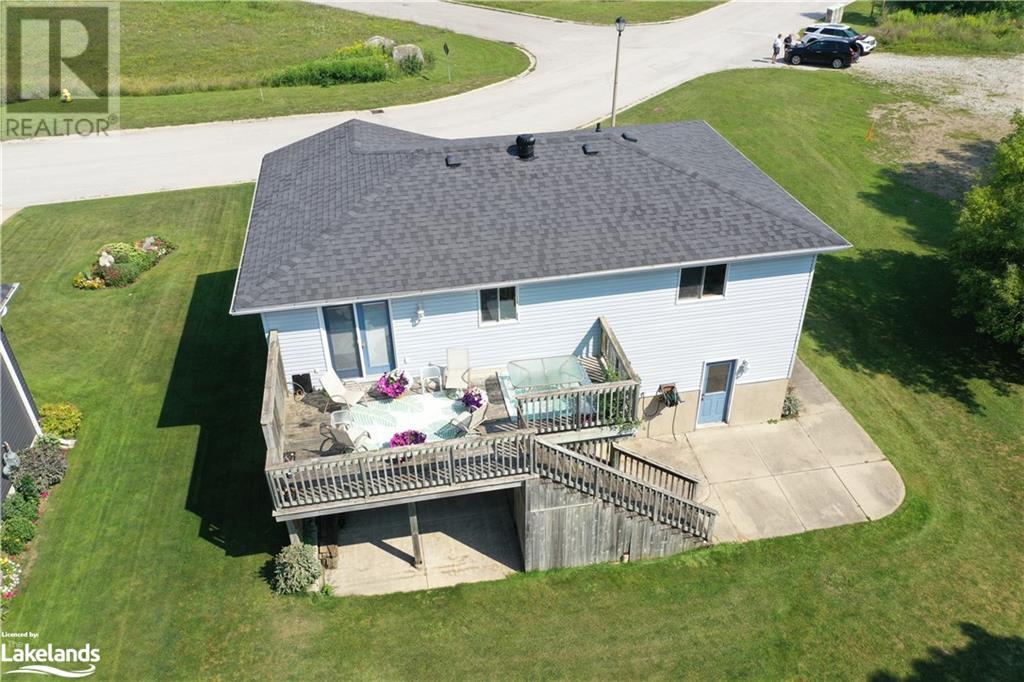 7 Albery Court, Meaford, Ontario  N4L 1J8 - Photo 2 - 40464853