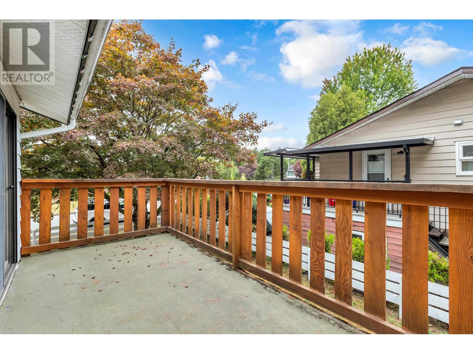 21099 Berry Avenue, Maple Ridge, British Columbia  V2X 7V3 - Photo 21 - R2806097