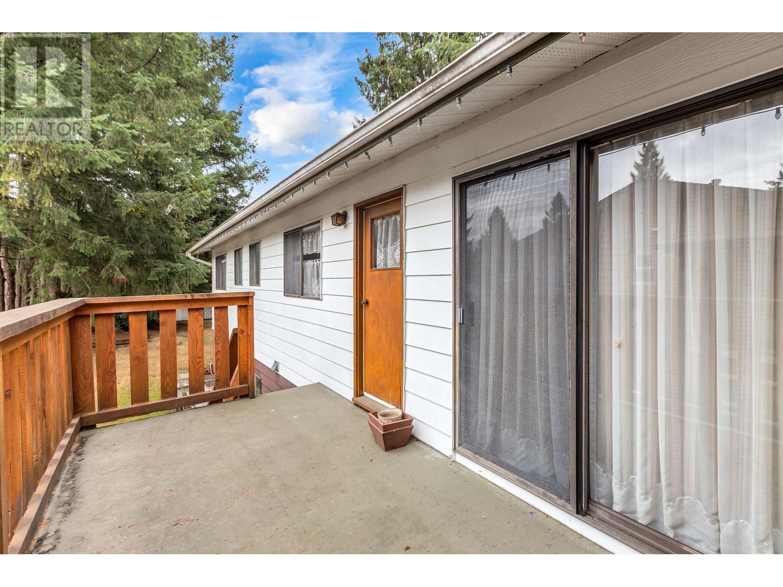 21099 Berry Avenue, Maple Ridge, British Columbia  V2X 7V3 - Photo 22 - R2806097