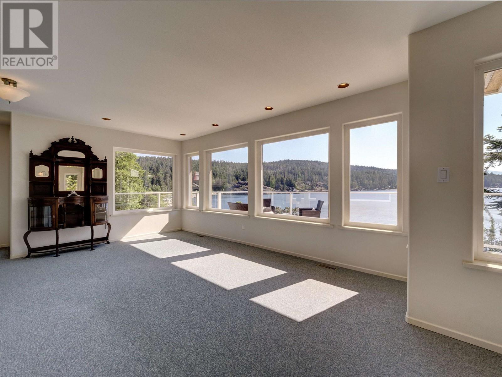 7659 Redrooffs Road, Halfmoon Bay, British Columbia  V0N 1Y1 - Photo 10 - R2806102