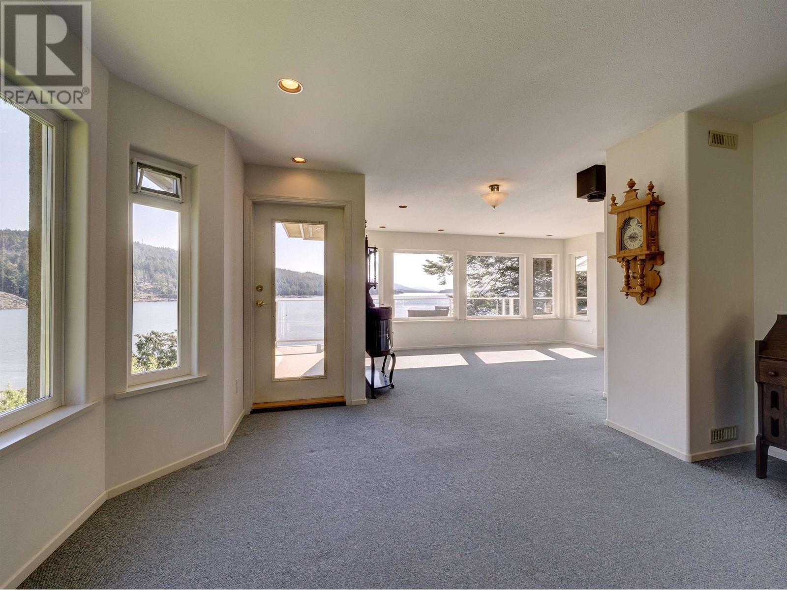 7659 Redrooffs Road, Halfmoon Bay, British Columbia  V0N 1Y1 - Photo 13 - R2806102