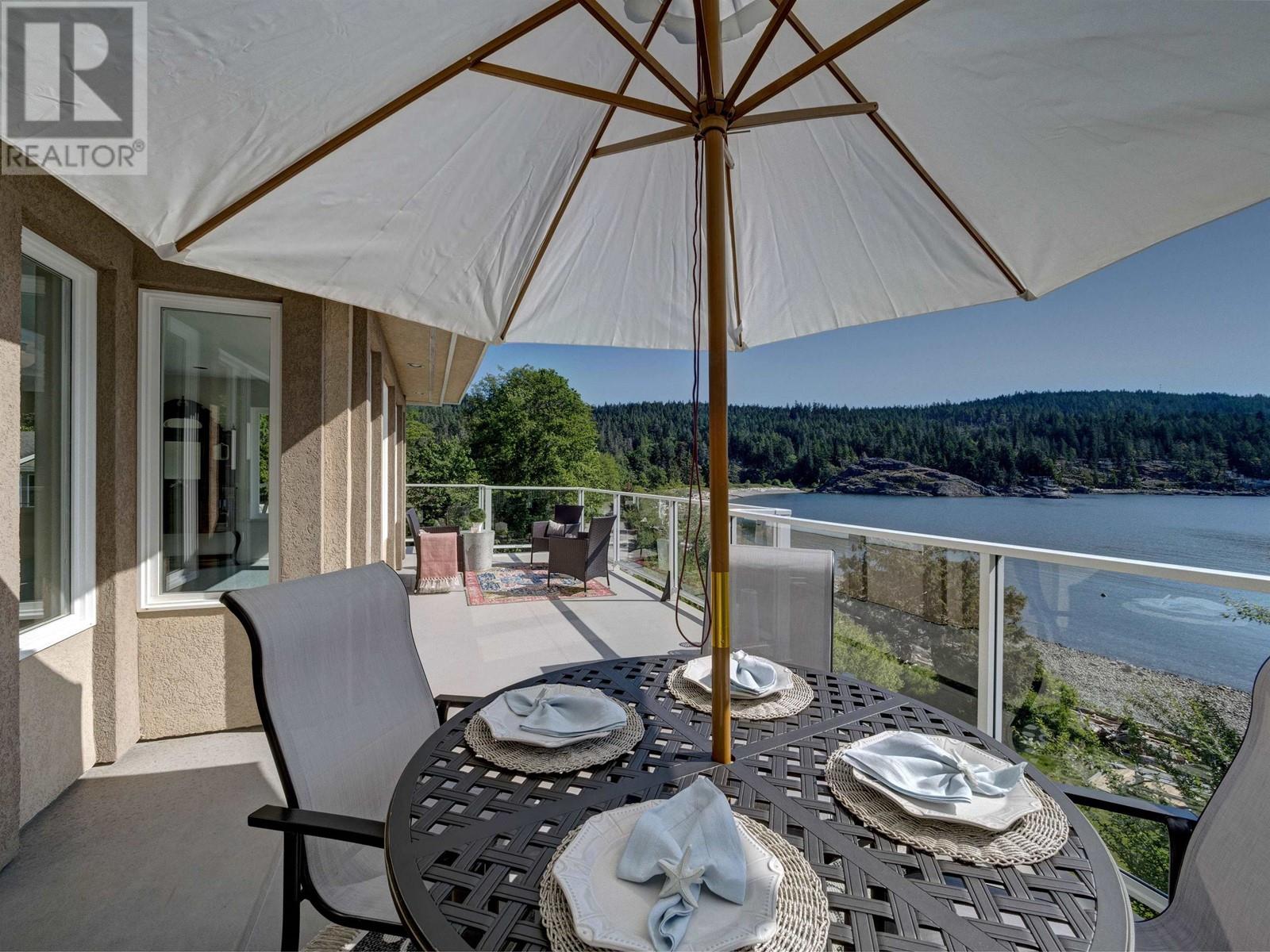 7659 Redrooffs Road, Halfmoon Bay, British Columbia  V0N 1Y1 - Photo 15 - R2806102