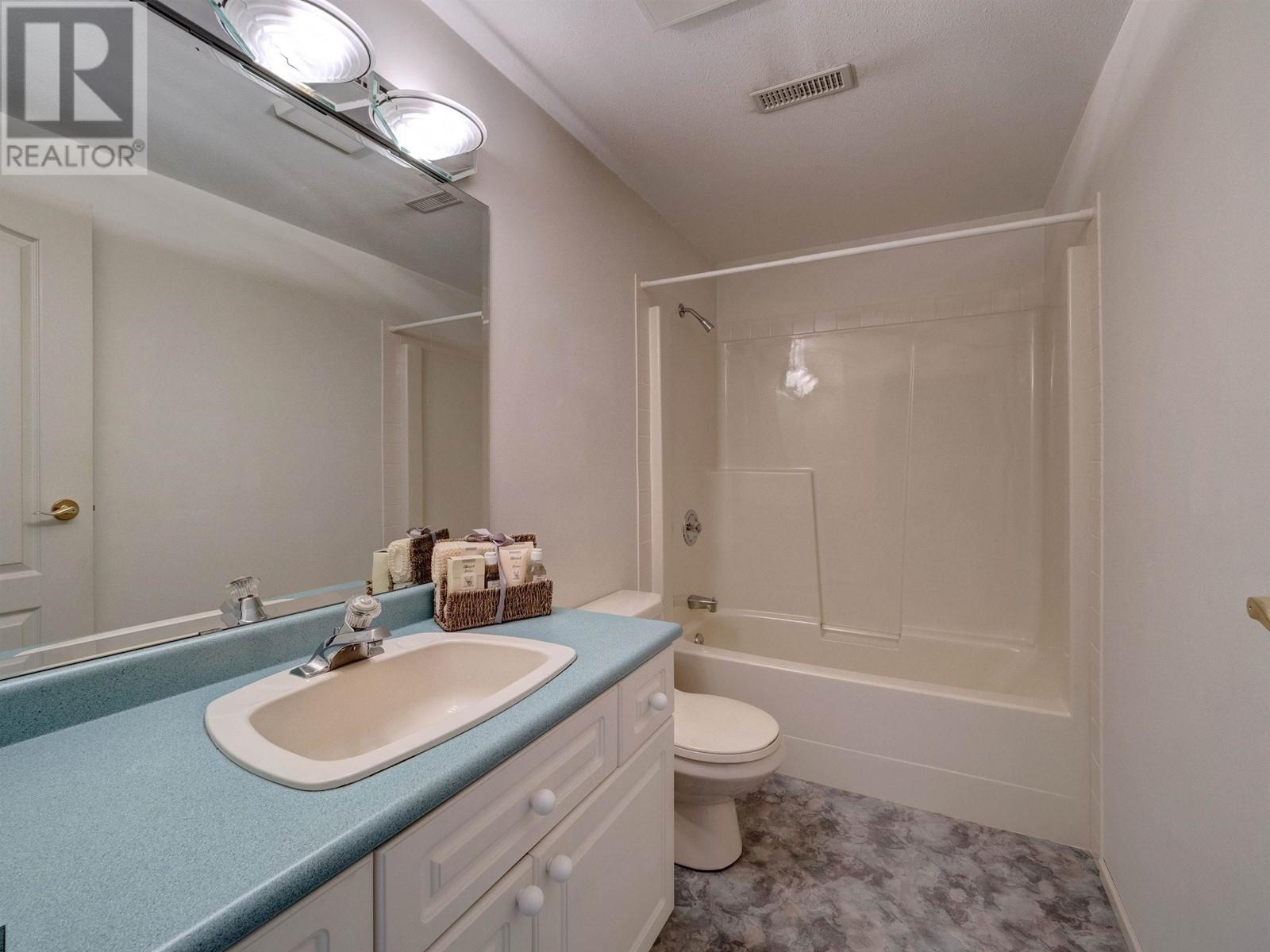 7659 Redrooffs Road, Halfmoon Bay, British Columbia  V0N 1Y1 - Photo 26 - R2806102