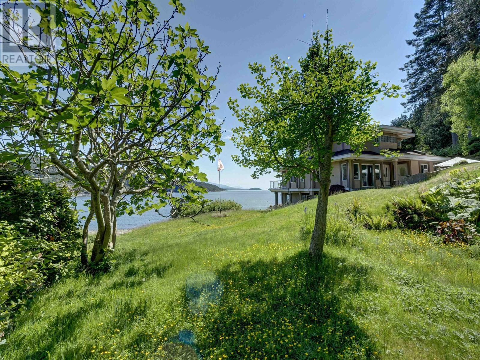 7659 Redrooffs Road, Halfmoon Bay, British Columbia  V0N 1Y1 - Photo 35 - R2806102