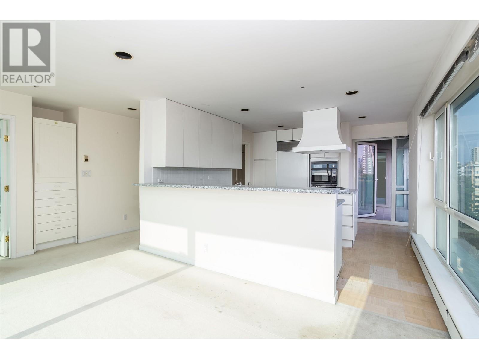 1000 1919 Beach Avenue, Vancouver, British Columbia  V6G 1Z2 - Photo 10 - R2795424