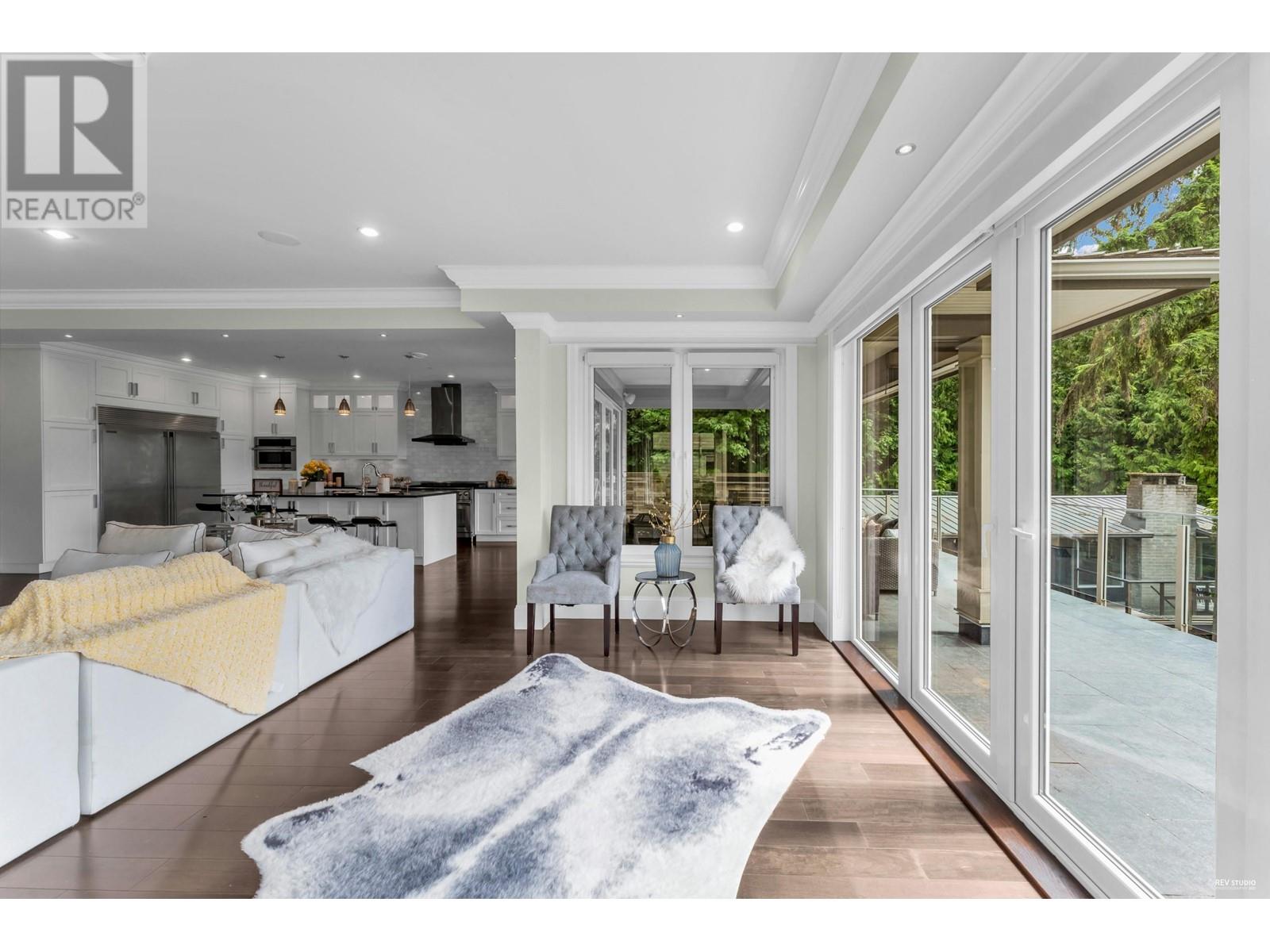 3930 Bayridge Avenue, West Vancouver, British Columbia  V7V 3J4 - Photo 10 - R2805850