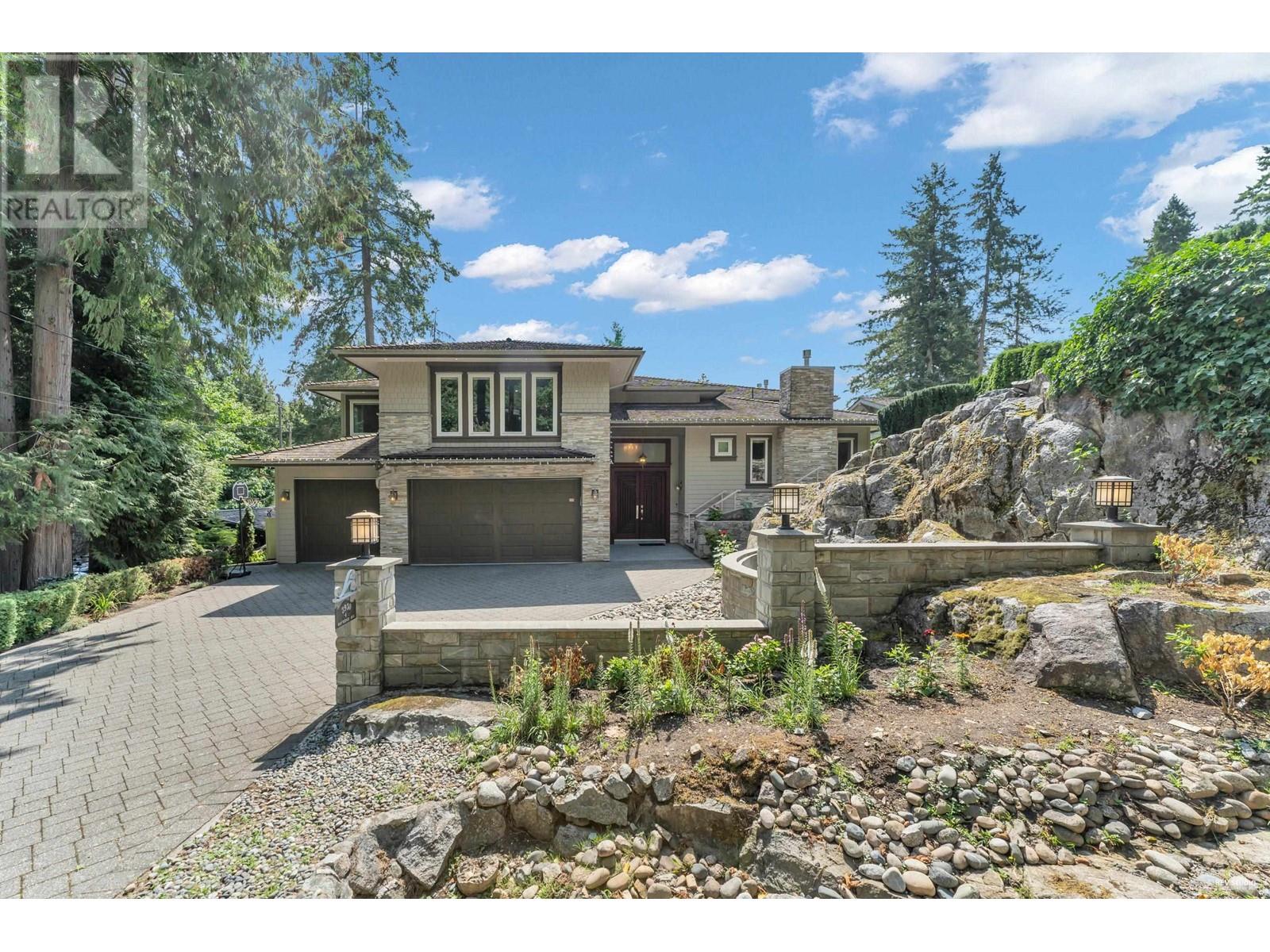 3930 BAYRIDGE AVENUE, west vancouver, British Columbia