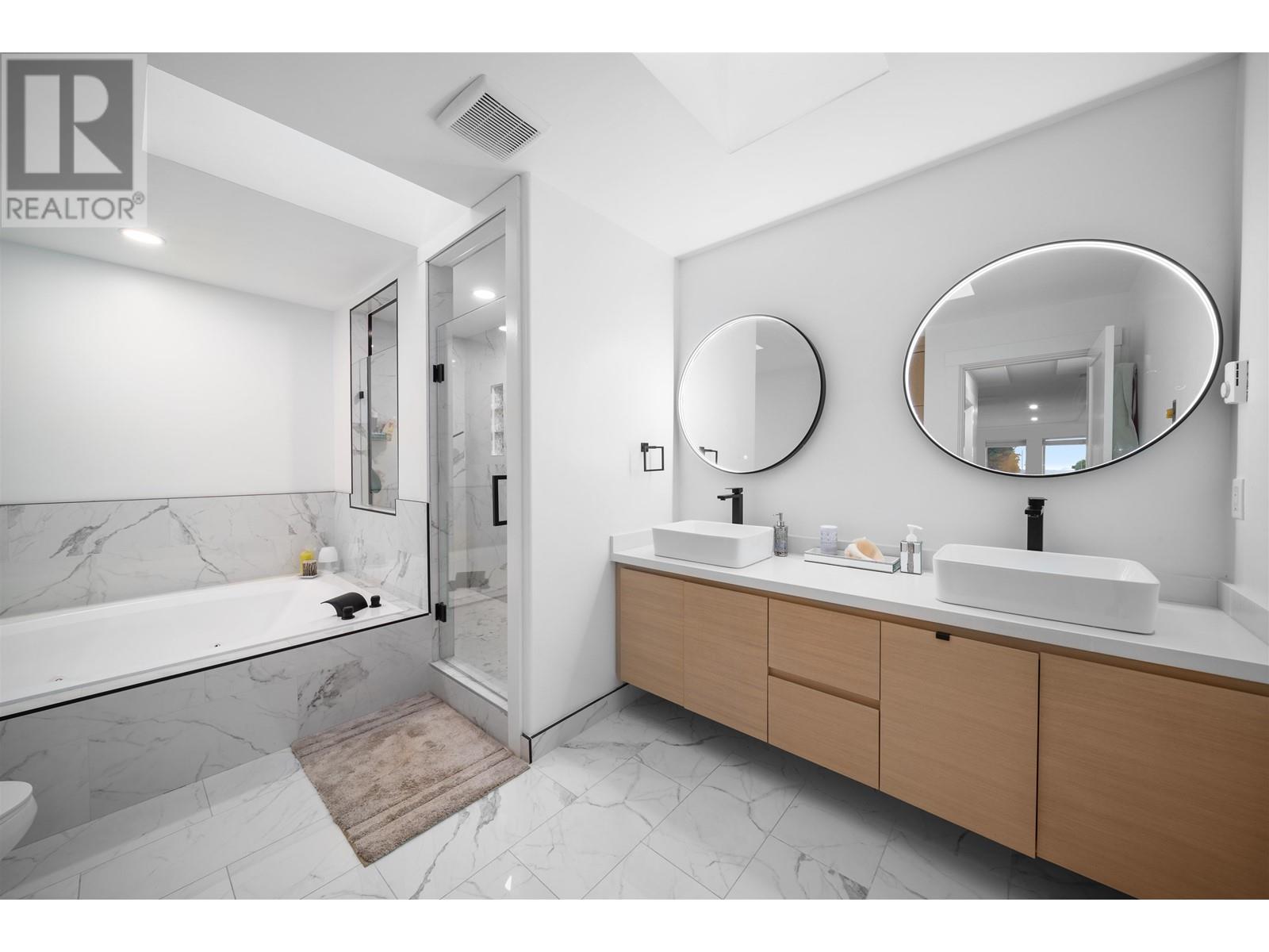 1543 Jefferson Avenue, West Vancouver, British Columbia  V7V 2A2 - Photo 11 - R2805442