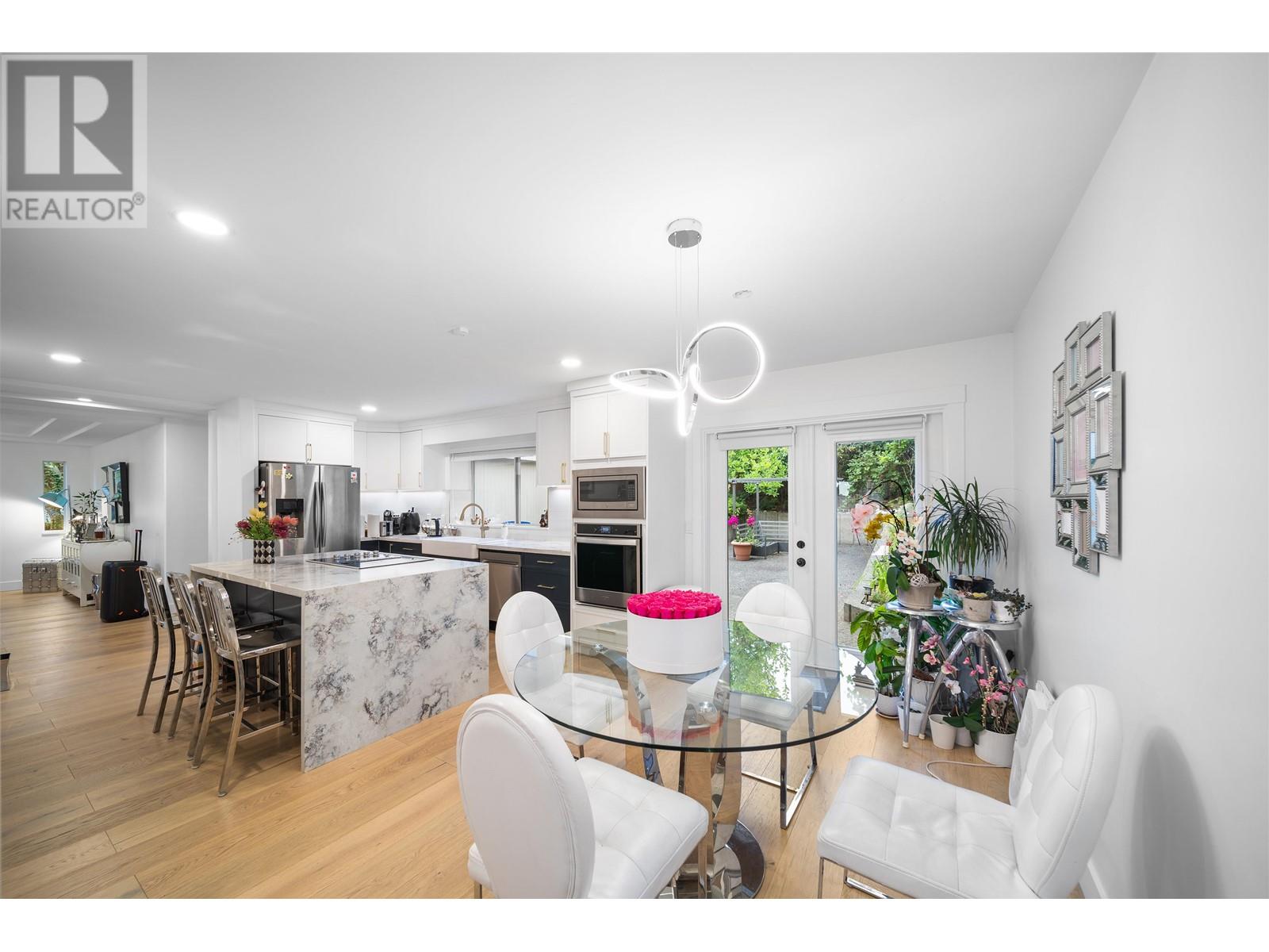 1543 Jefferson Avenue, West Vancouver, British Columbia  V7V 2A2 - Photo 5 - R2805442