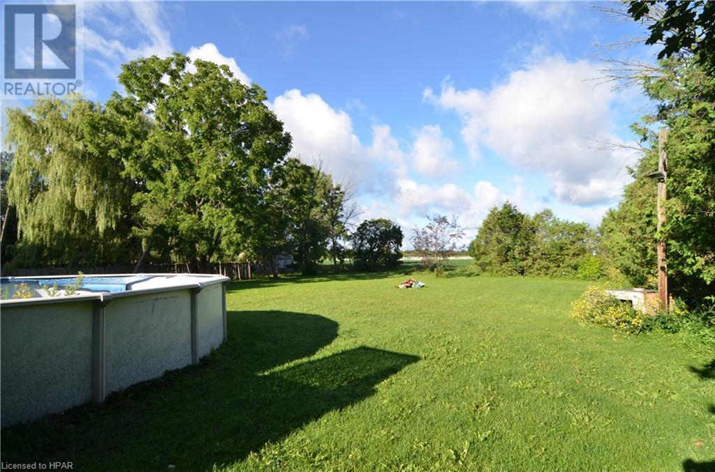 20 Walnut Street, Zurich, Ontario  N0M 2T0 - Photo 5 - 40467447