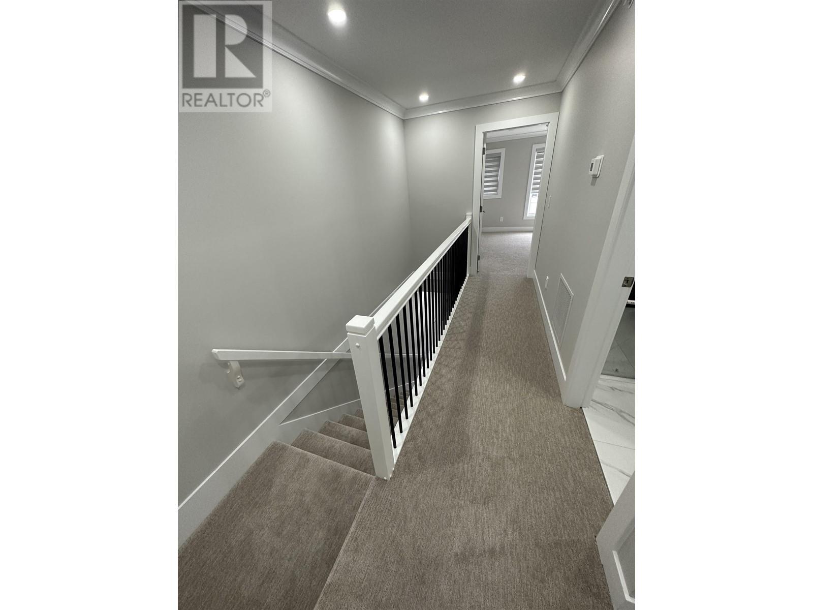 1108 Roma Avenue, New Westminster, British Columbia  V3M 0M4 - Photo 9 - R2805744